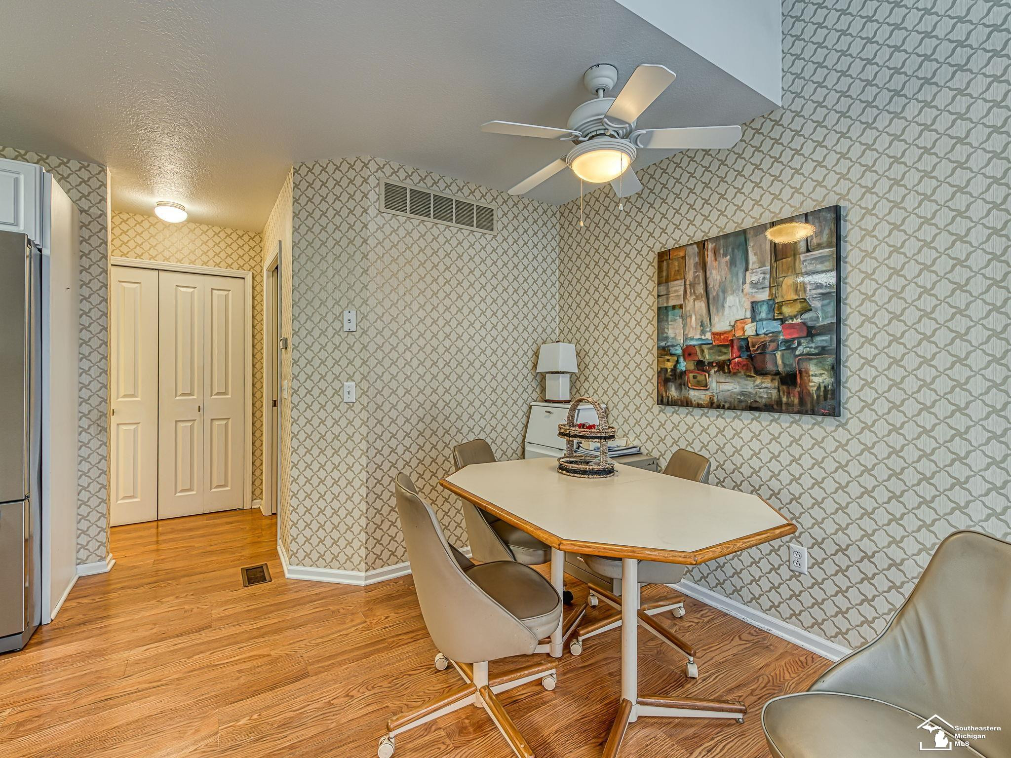 604 Meadowlands Court, Monroe, MI 48161 — Photo 12
