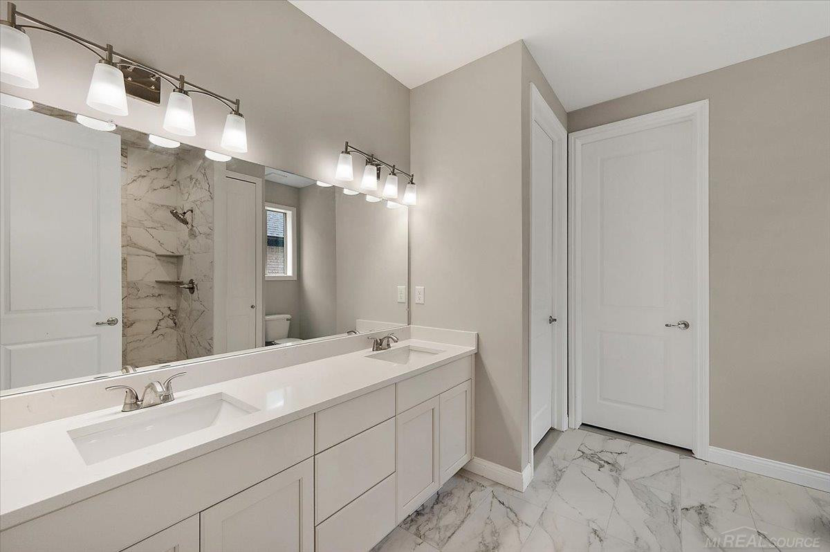 18764 Via Firenze Drive, Macomb, MI 48044 — Photo 29