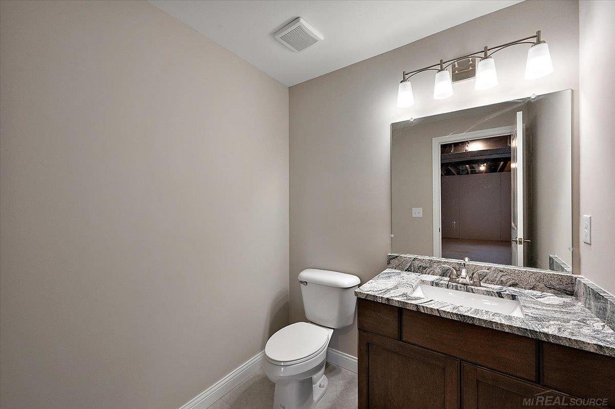 18764 Via Firenze Drive, Macomb, MI 48044 — Photo 48