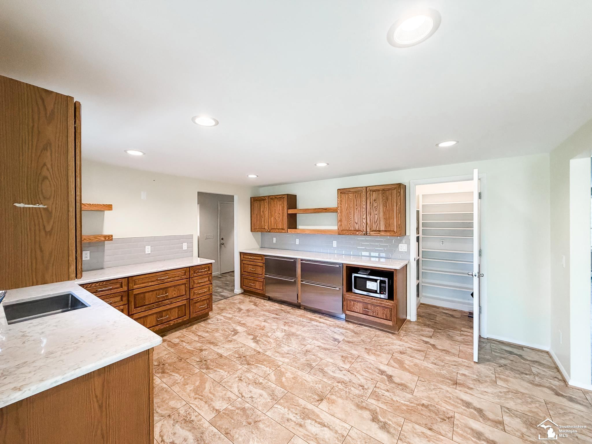 14929 Nobil Drive, Monroe, MI 48161 — Photo 24