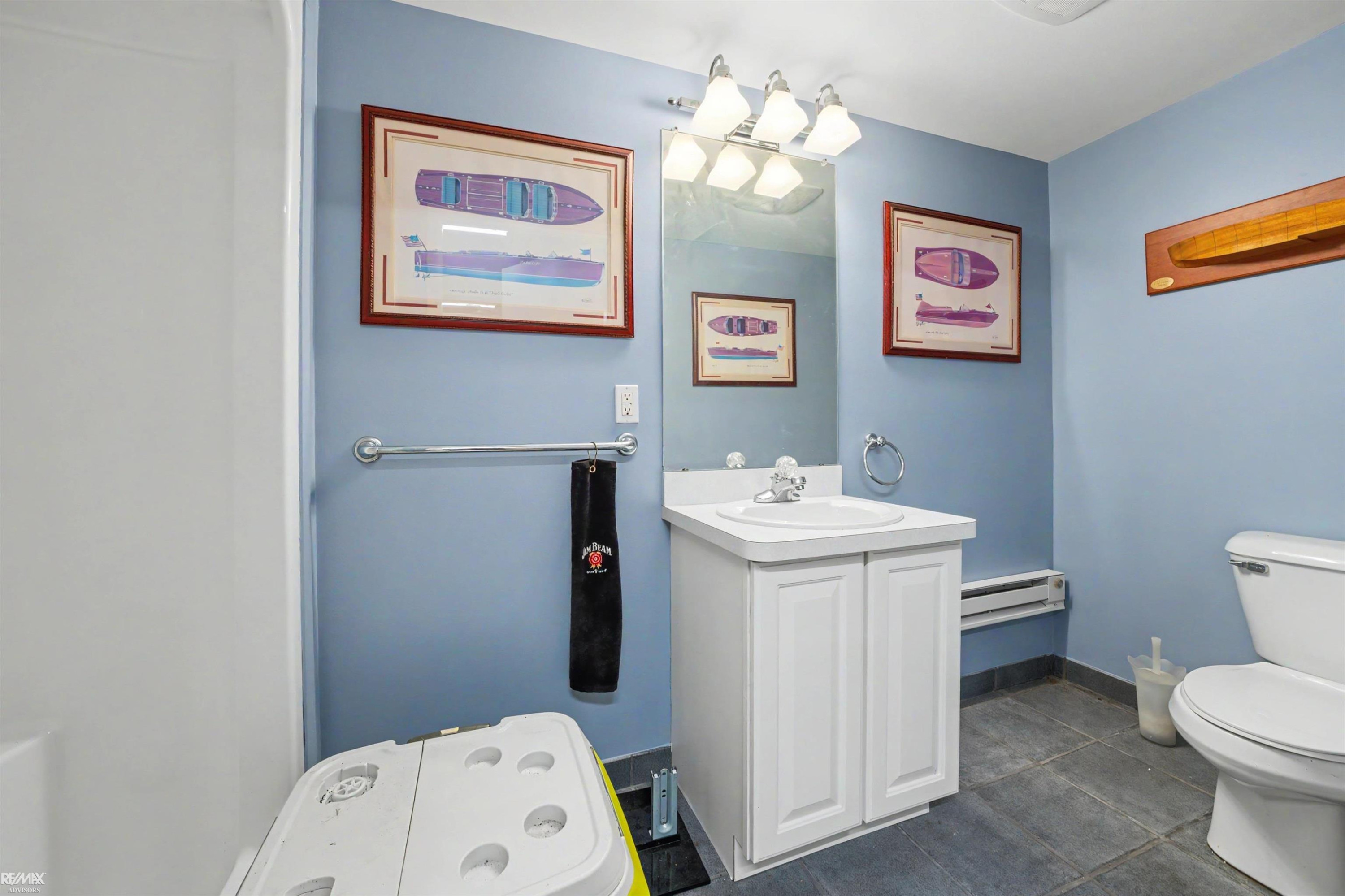 32172 N River Rd Road, 17, MI — Photo 42