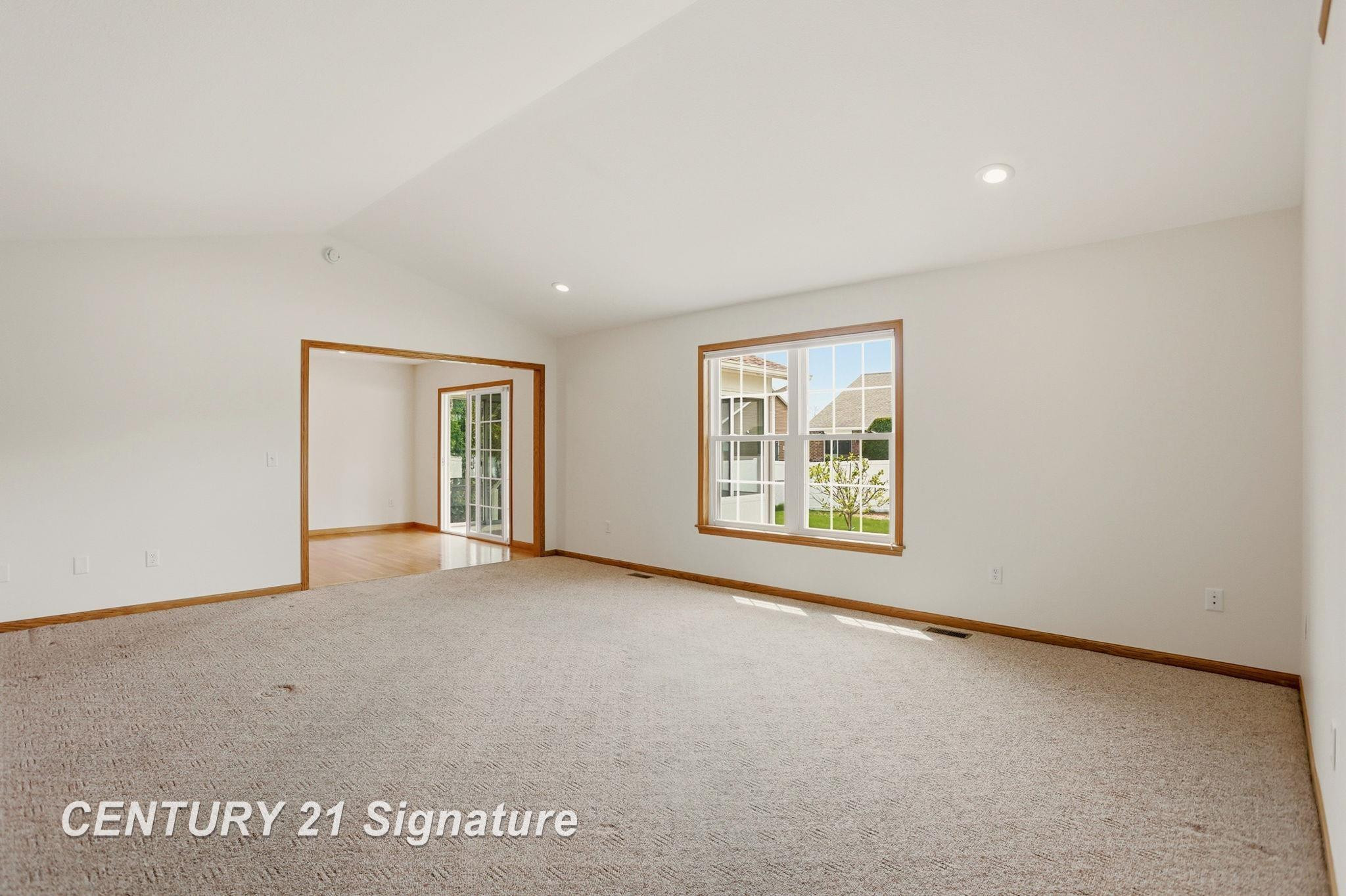 3183 Sundown Lane, Saginaw, MI 48603 — Photo 10