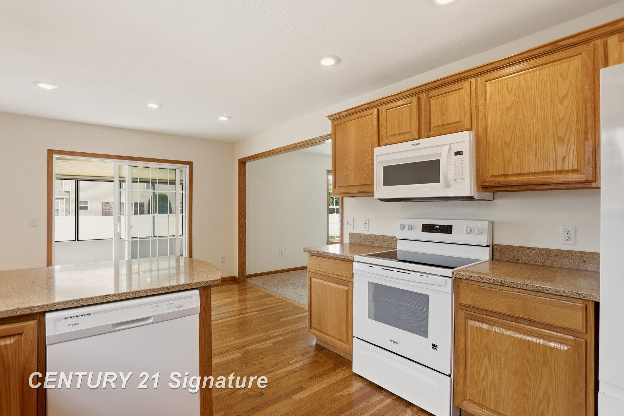 3183 Sundown Lane, Saginaw, MI 48603 — Photo 16