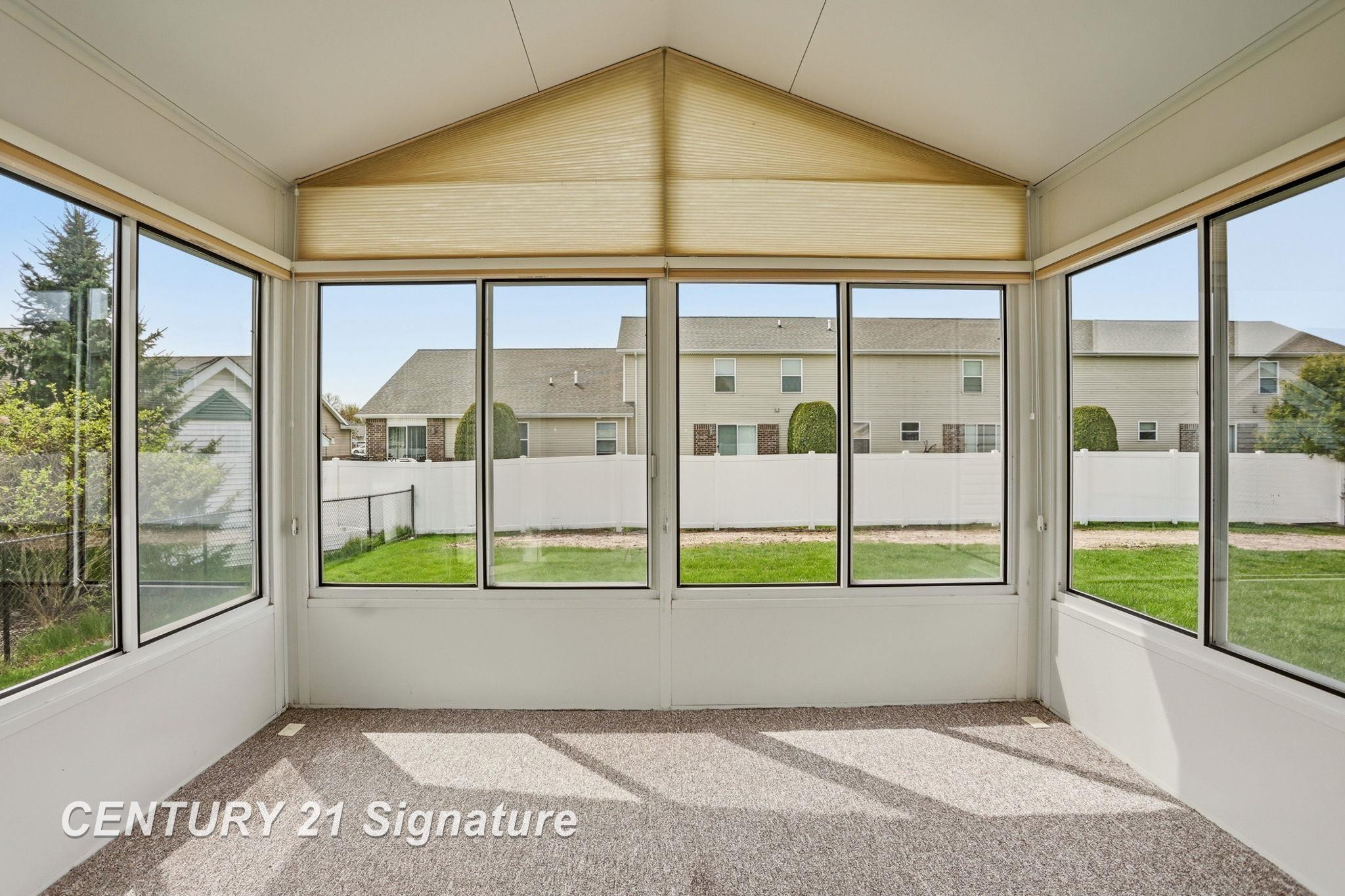 3183 Sundown Lane, Saginaw, MI 48603 — Photo 18