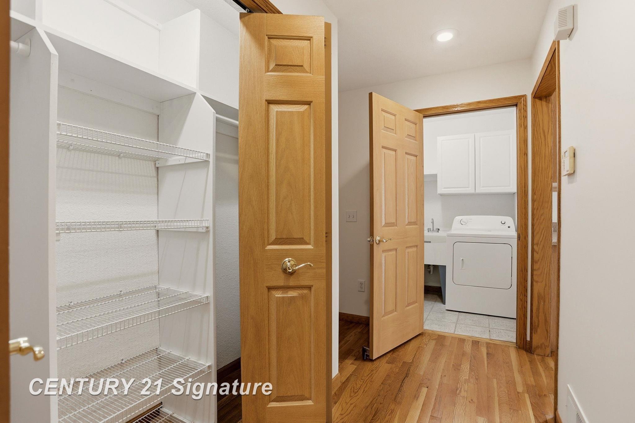 3183 Sundown Lane, Saginaw, MI 48603 — Photo 29