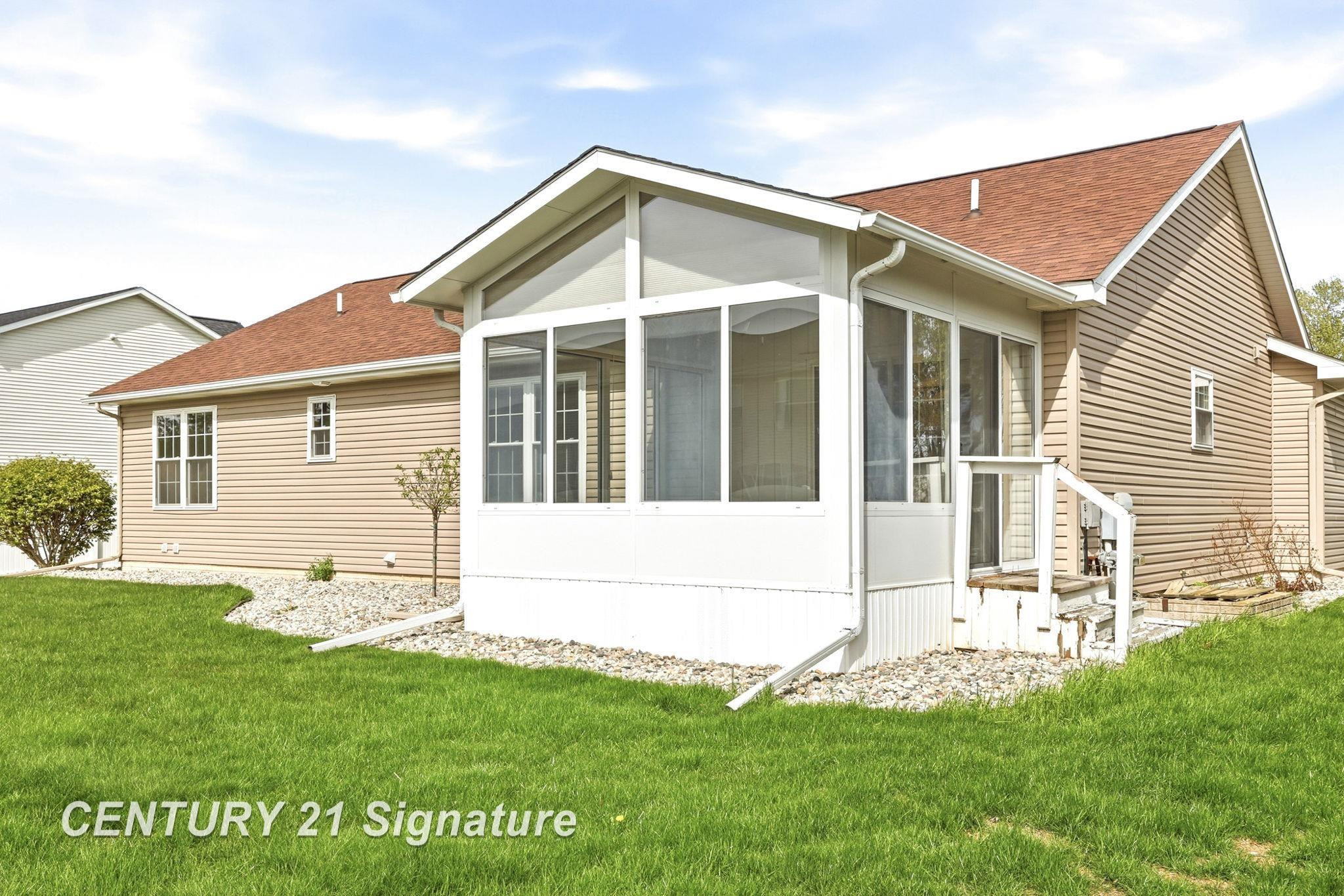 3183 Sundown Lane, Saginaw, MI 48603 — Photo 41