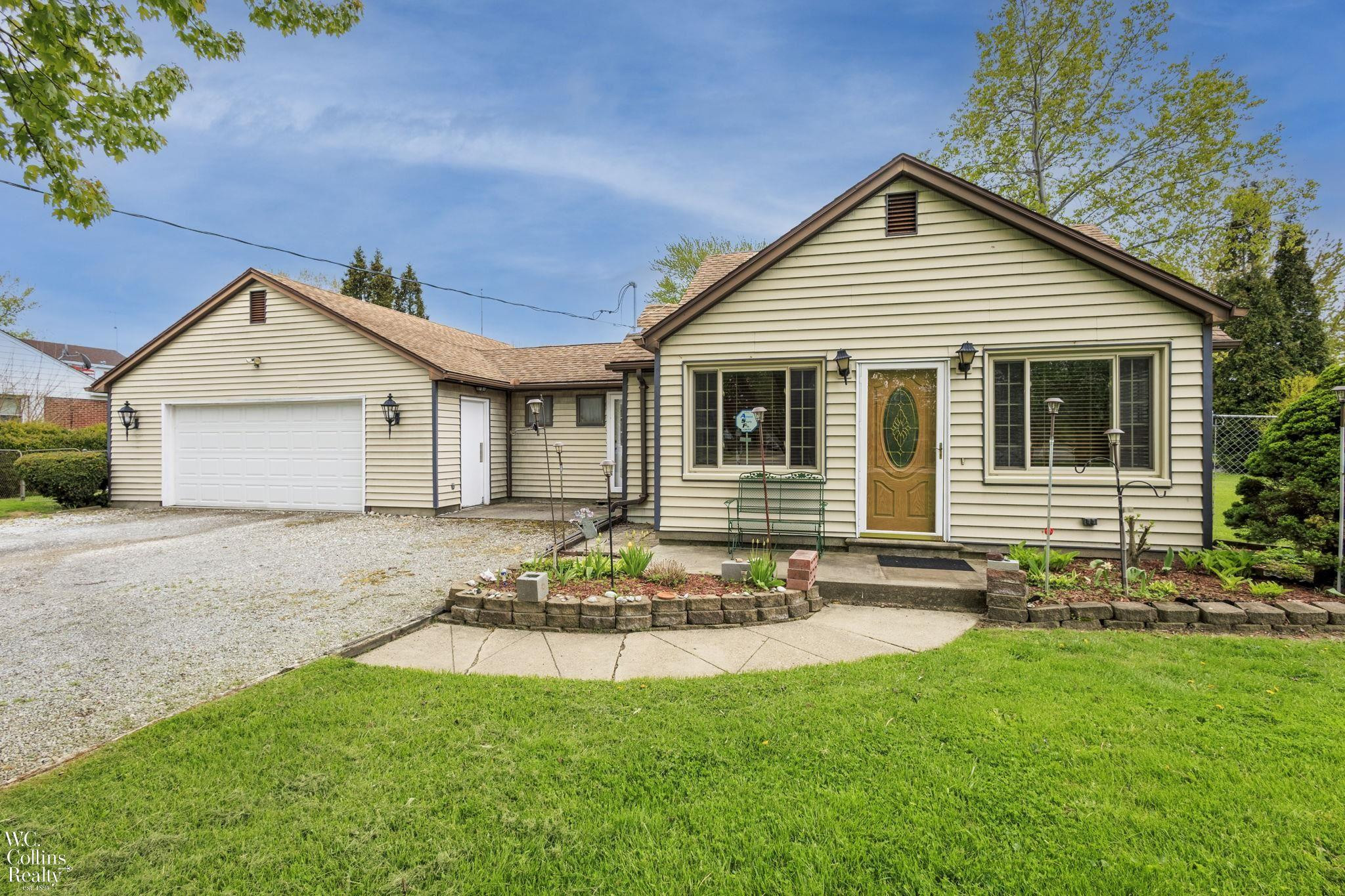 17346 Common Road, Roseville, MI 48066 — Photo 2