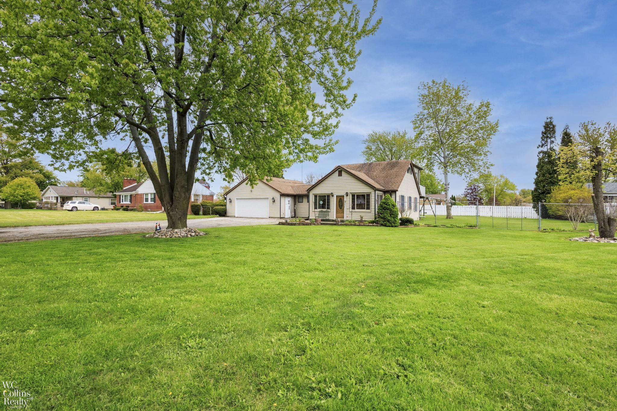 17346 Common Road, Roseville, MI 48066 — Photo 26