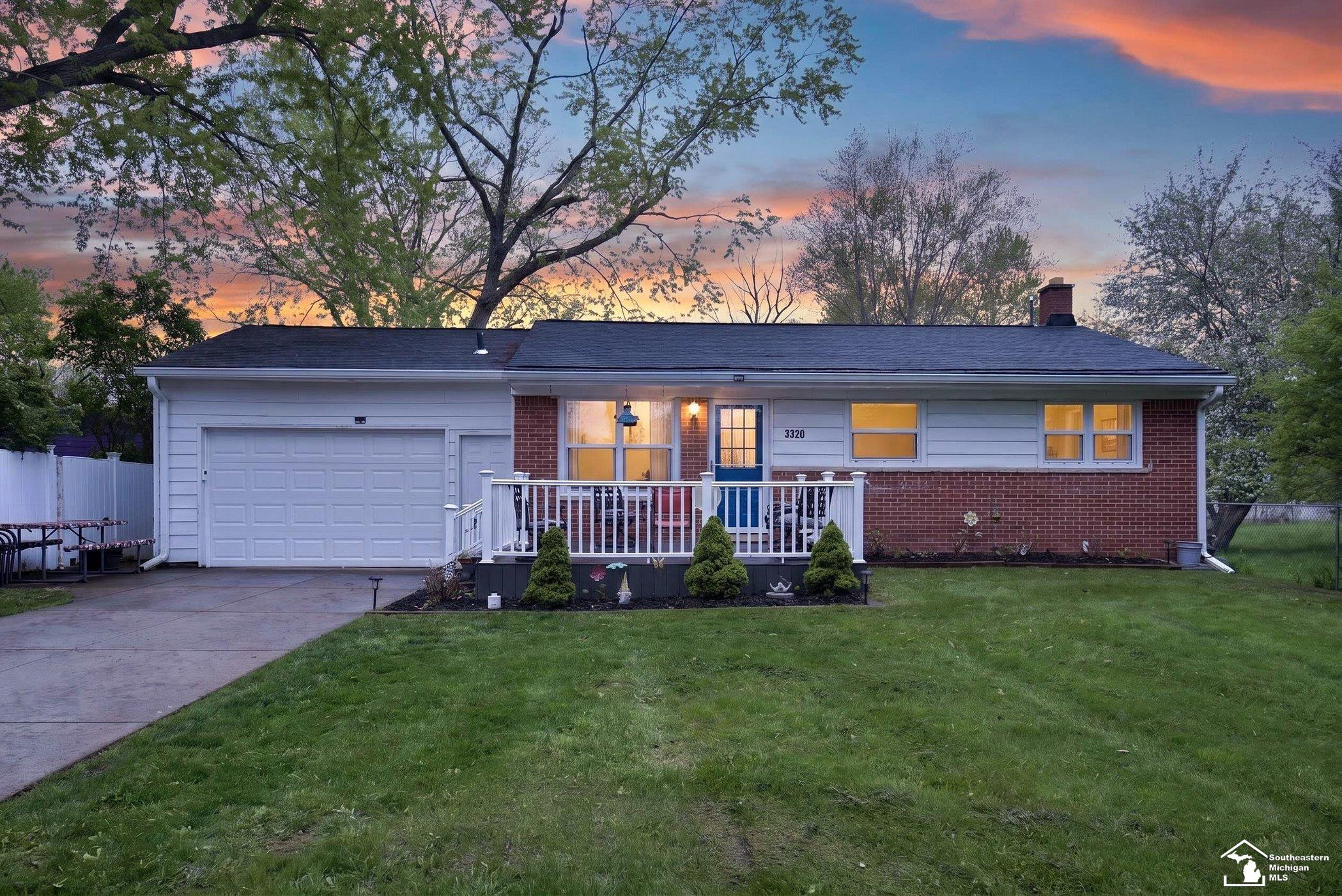 3320 La Salle Drive, Ann Arbor, MI 48108