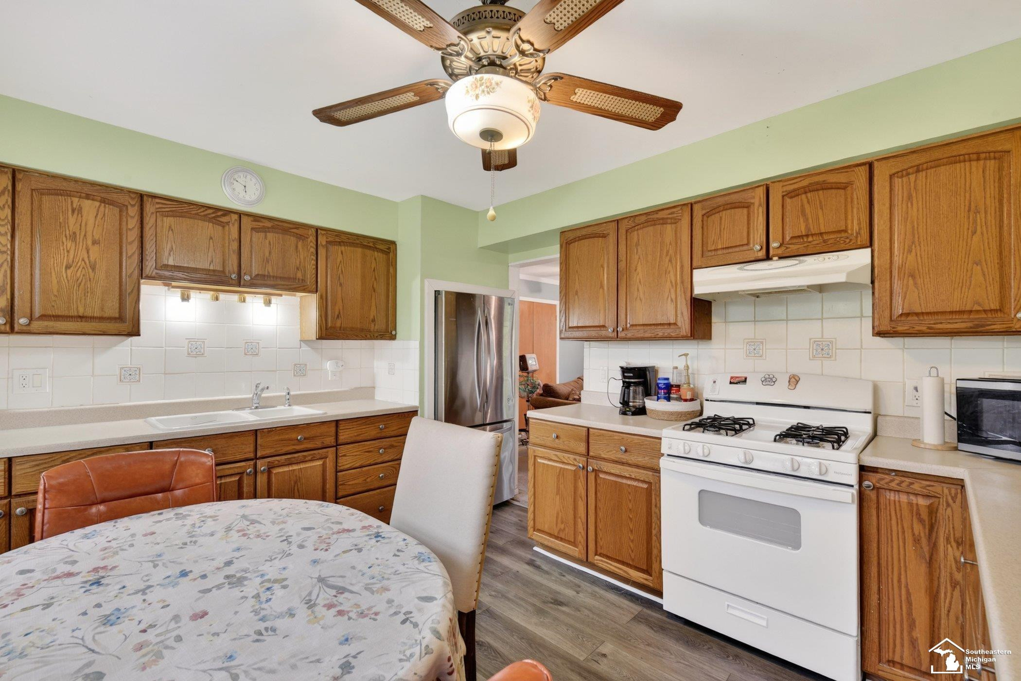 3320 La Salle Drive, Ann Arbor, MI 48108 — Photo 14
