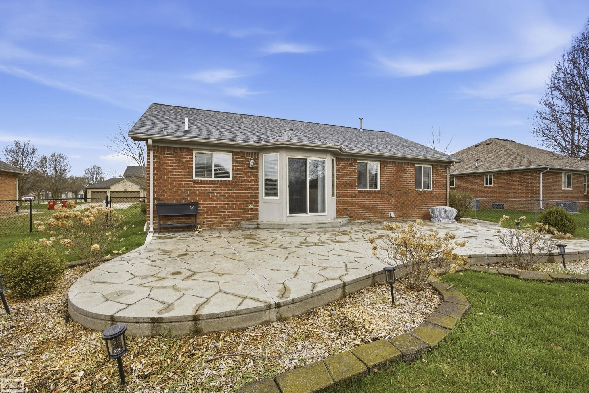 45306 Dante Drive, Macomb, MI 48042 — Photo 6