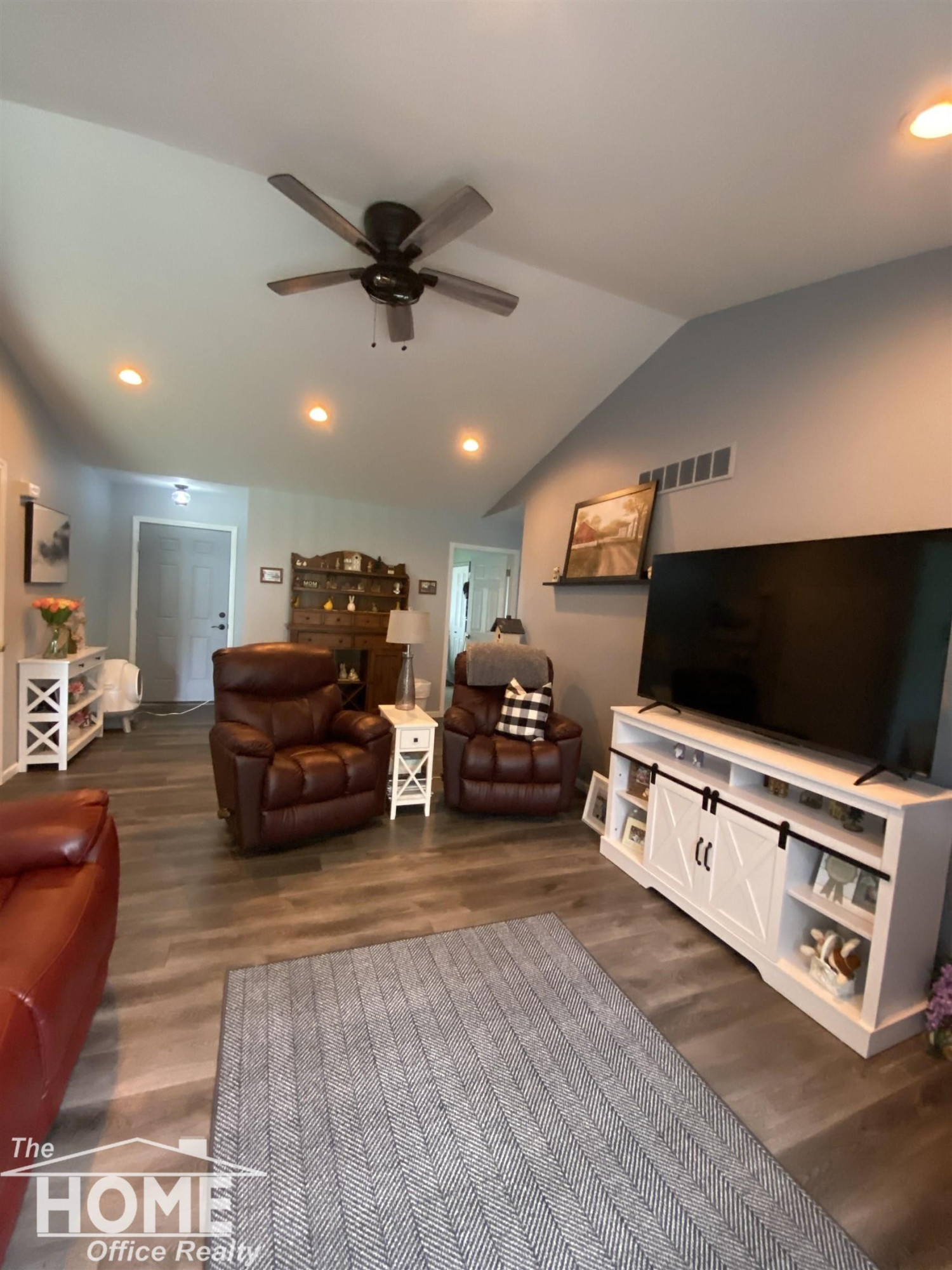 684 Hillside Drive, Corunna, MI 48817 — Photo 3