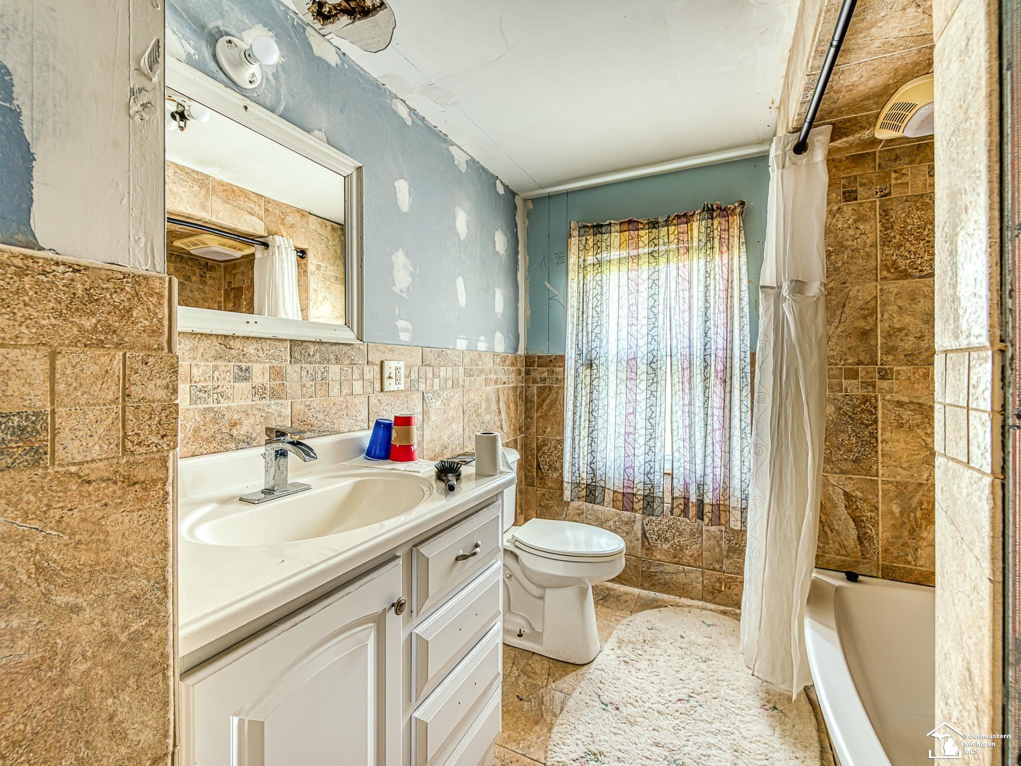 12050 Elmdale Drive, Manchester, MI 48158 — Photo 13