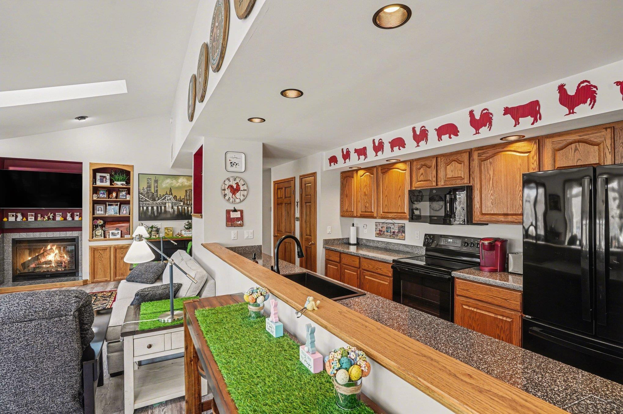 8233 Midland Road, Freeland, MI 48623 — Photo 7