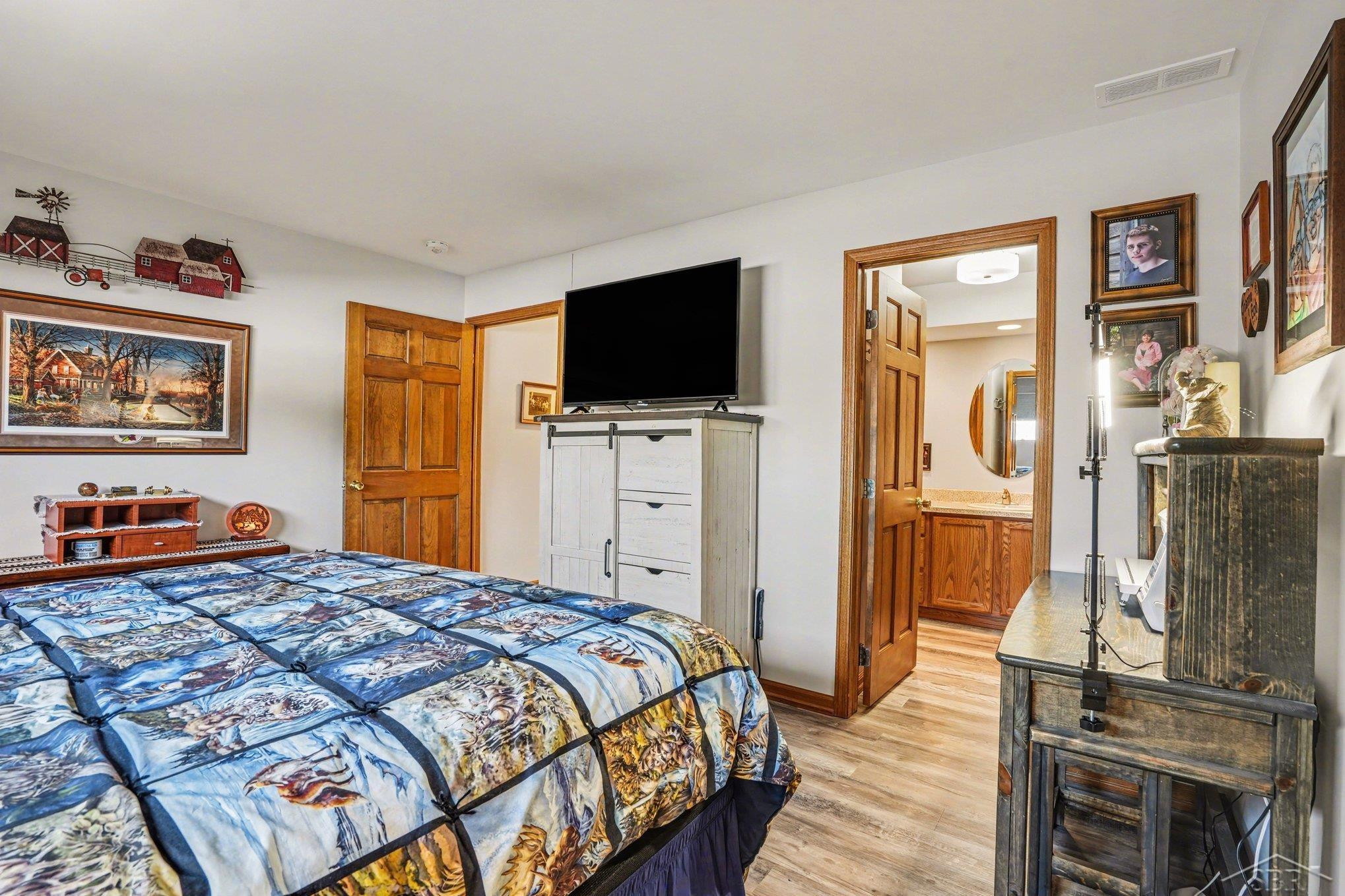 8233 Midland Road, Freeland, MI 48623 — Photo 13