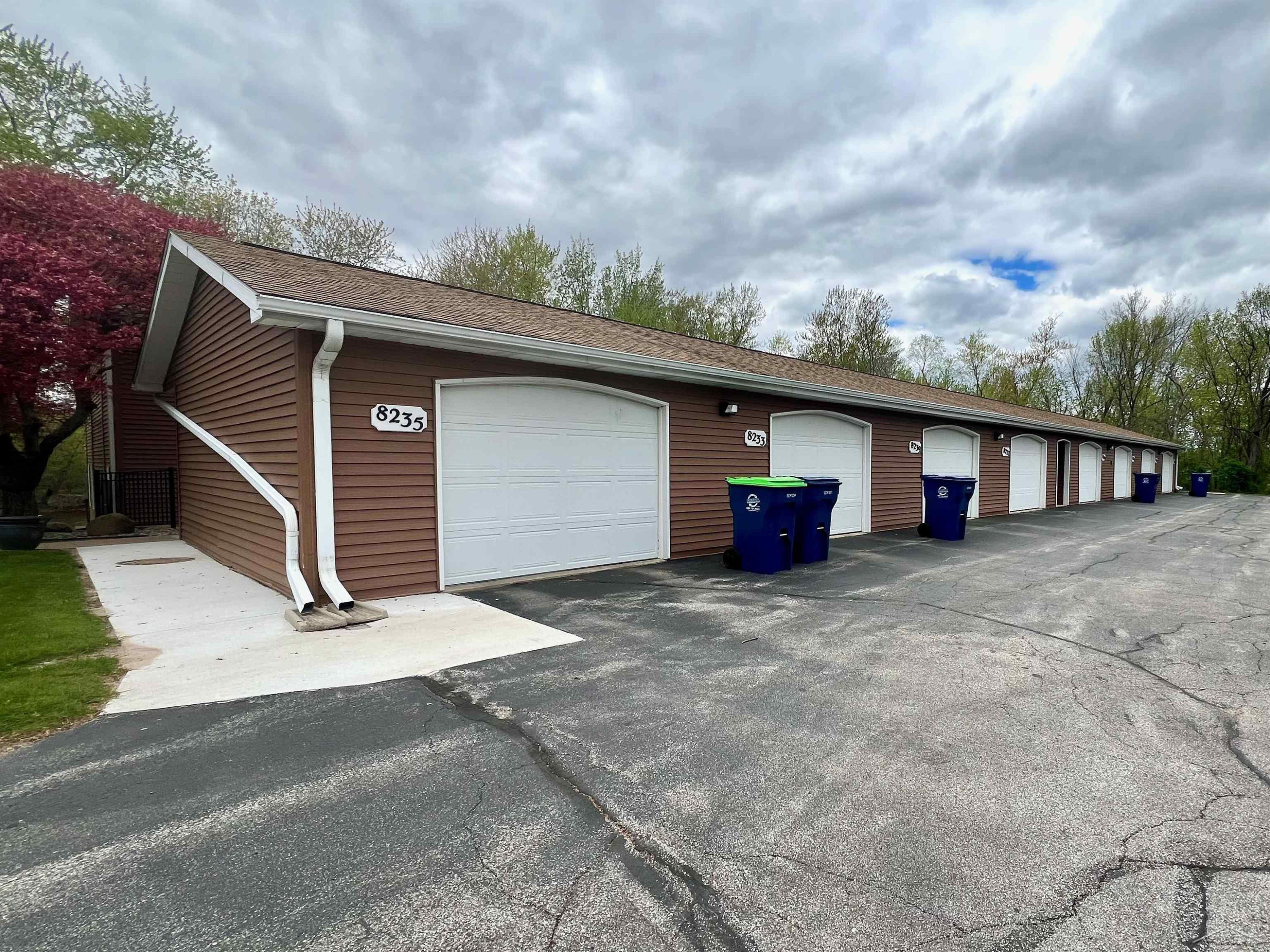 8233 Midland Road, Freeland, MI 48623 — Photo 25