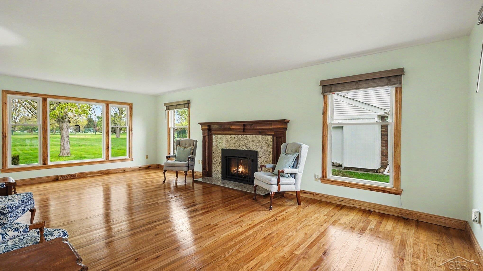 341 Foxboro Road, Saginaw, MI 48638 — Photo 8