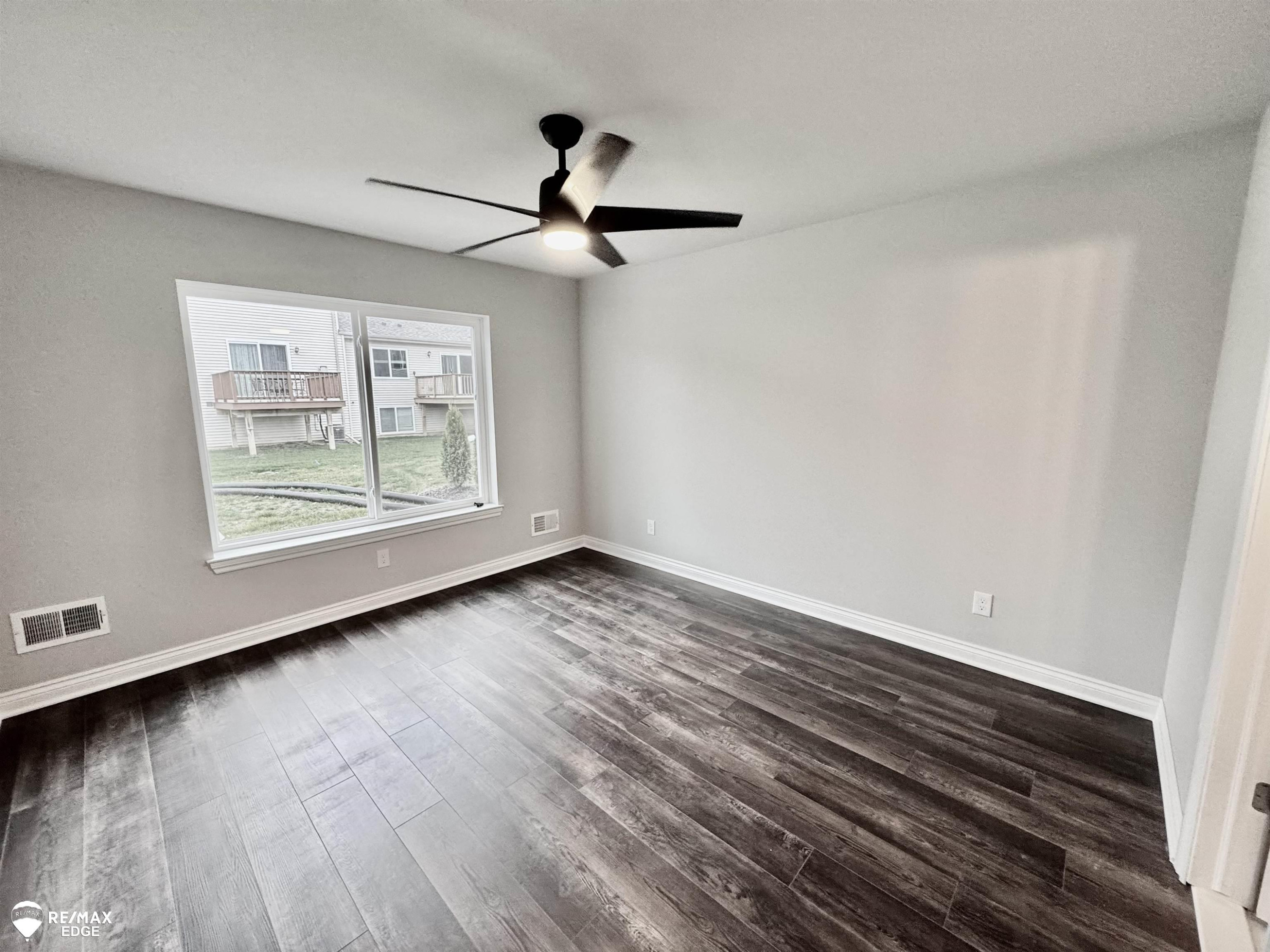 28001 Gregory Street, Grand Blanc, MI 48439 — Photo 5