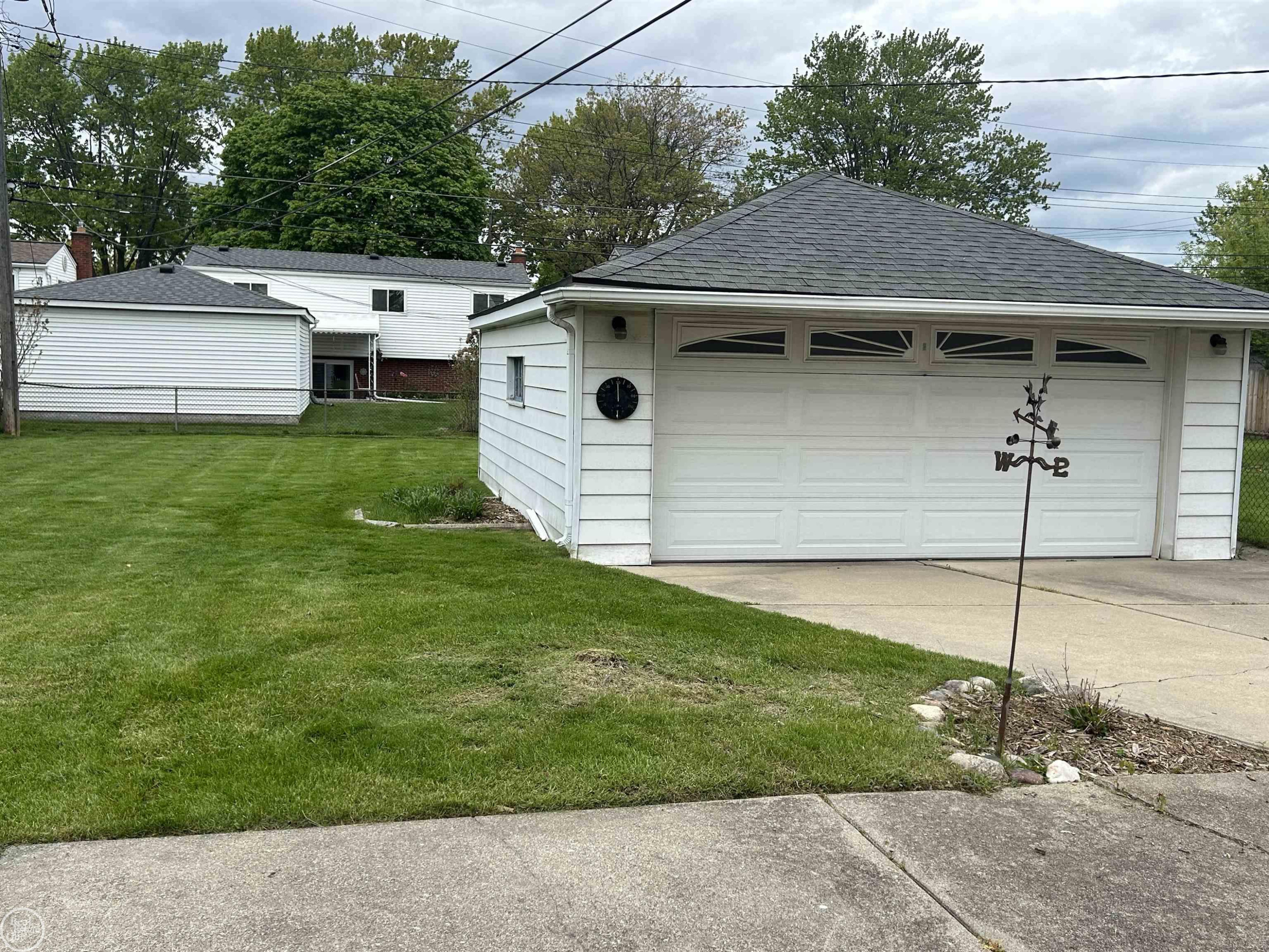 19813 Sherry Street, Saint Clair Shores, MI 48081 — Photo 2