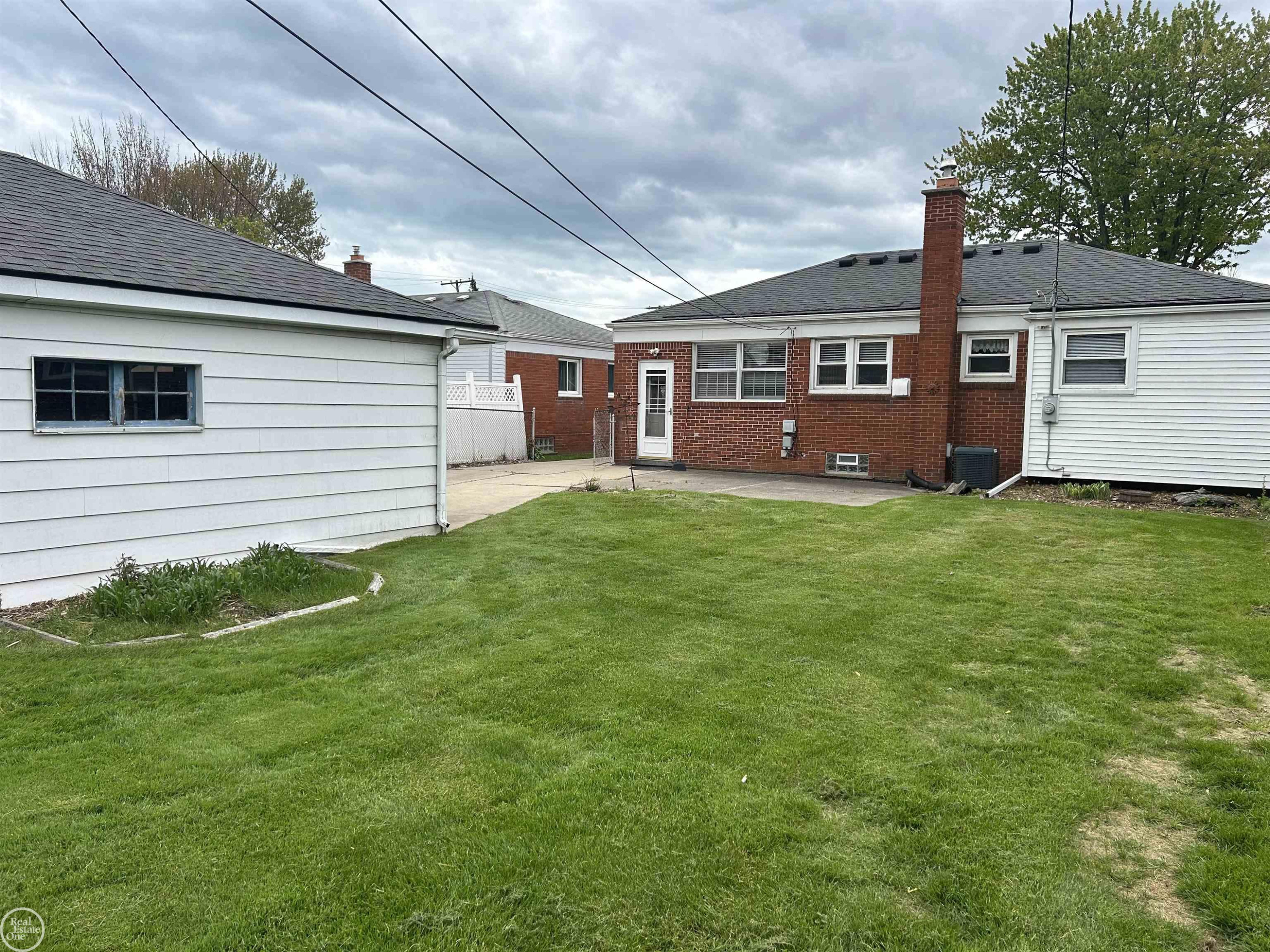 19813 Sherry Street, Saint Clair Shores, MI 48081 — Photo 3