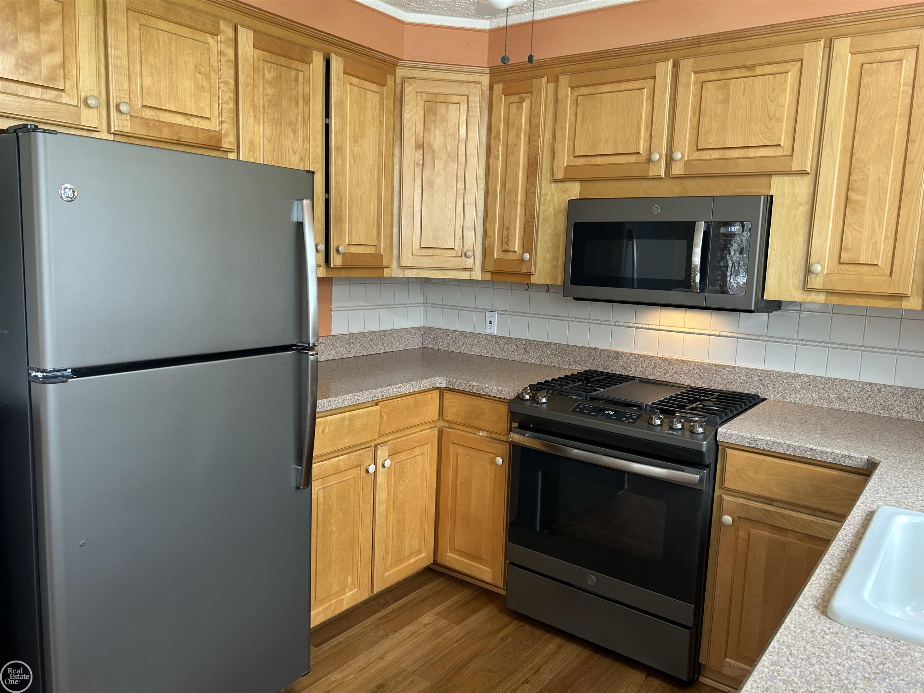 19813 Sherry Street, Saint Clair Shores, MI 48081 — Photo 7