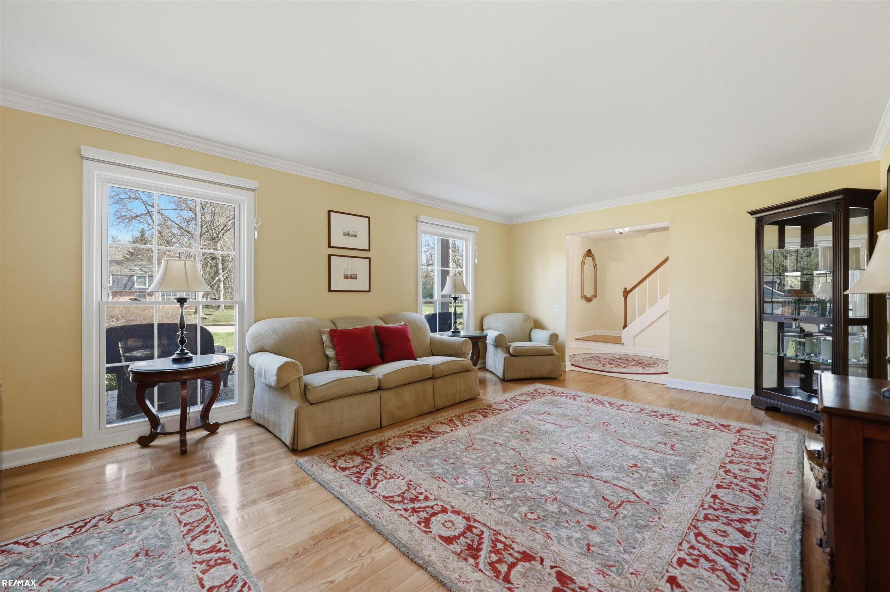 938 Candlestick Court, MI 48304 — Photo 4