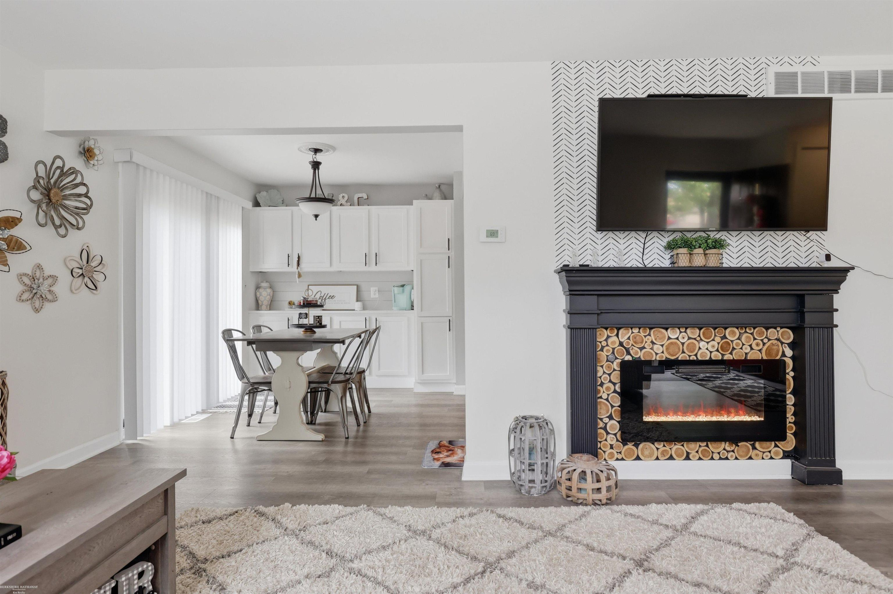 41626 Bedford Street, Canton, MI 48187 — Photo 9