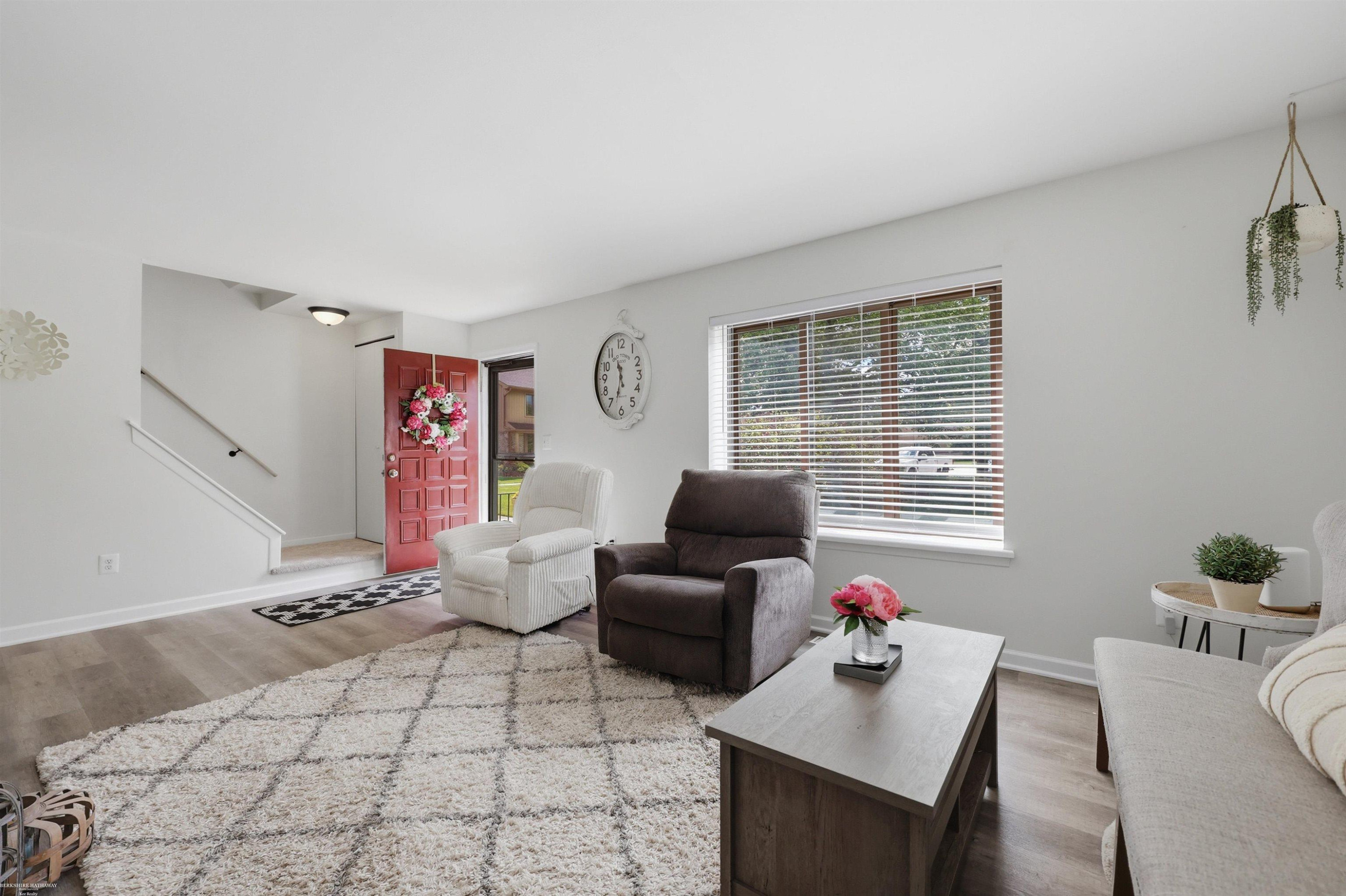 41626 Bedford Street, Canton, MI 48187 — Photo 10