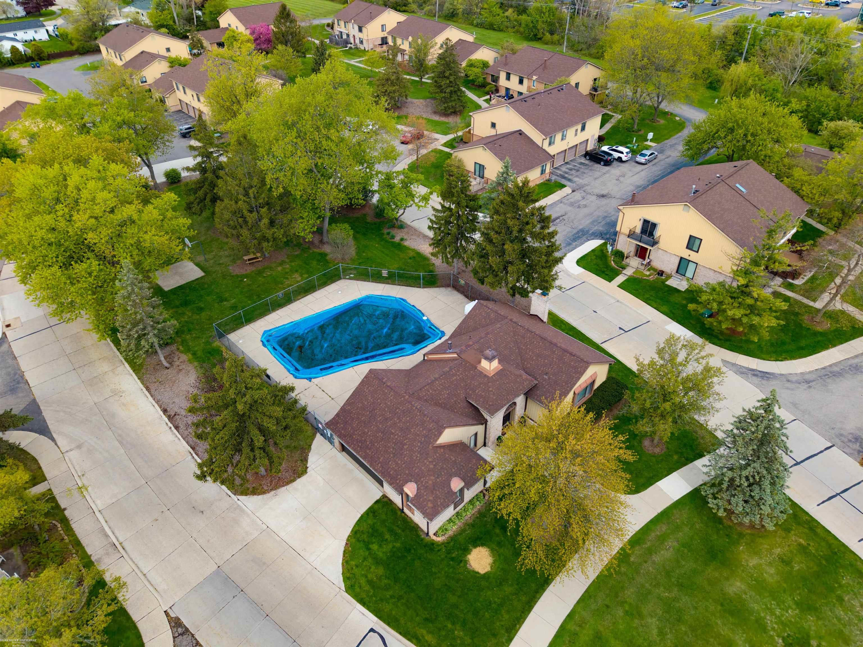 41626 Bedford Street, Canton, MI 48187 — Photo 33