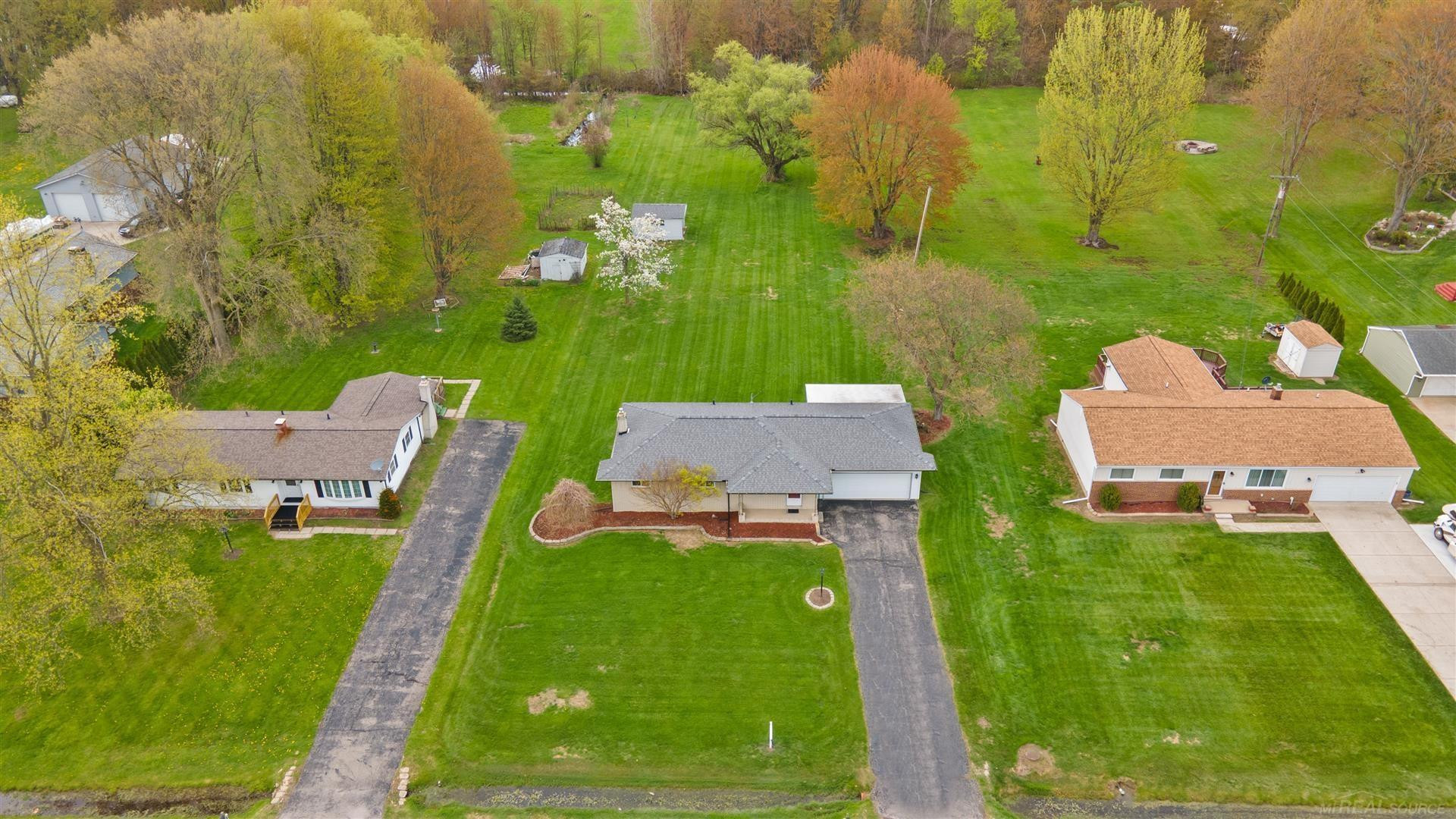 48809 Sugarbush Road, Chesterfield, MI 48047 — Photo 33