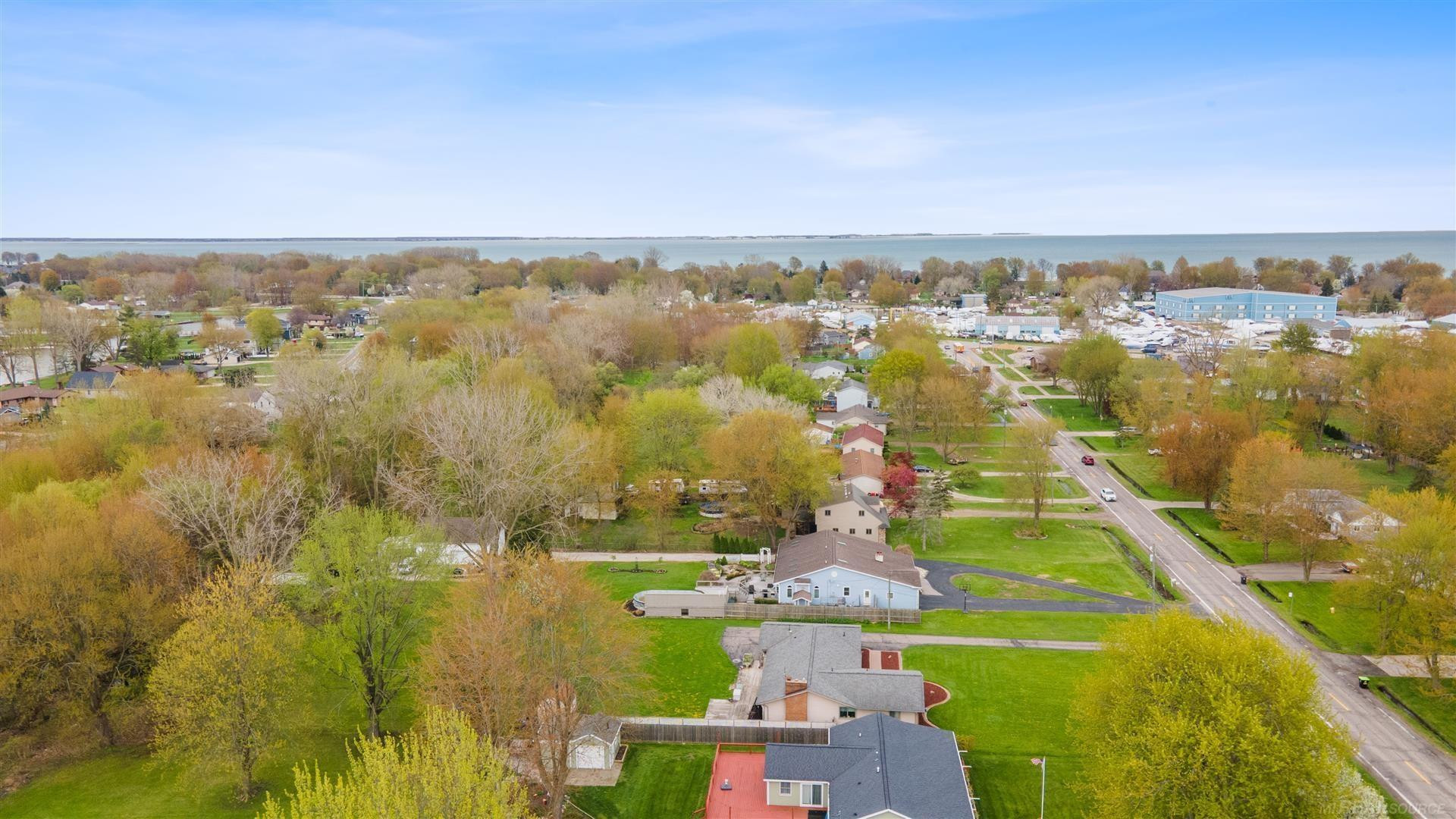 48809 Sugarbush Road, Chesterfield, MI 48047 — Photo 41