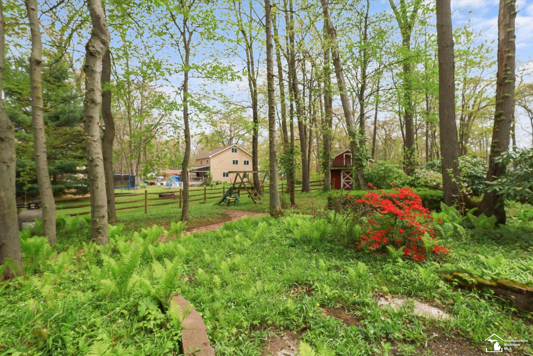 1950 Brookwood Lane, Temperance, MI 48182 — Photo 42