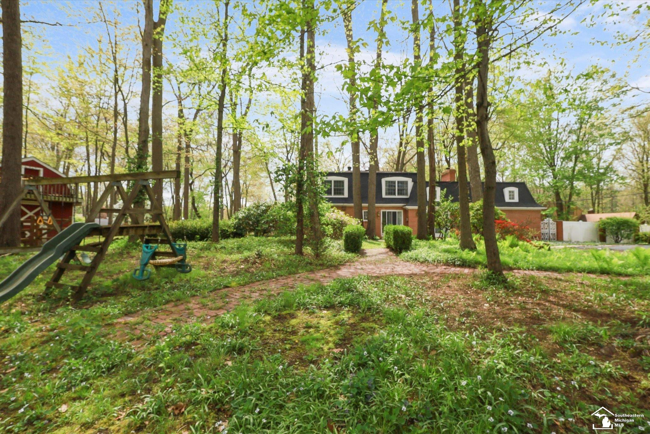 1950 Brookwood Lane, Temperance, MI 48182 — Photo 43
