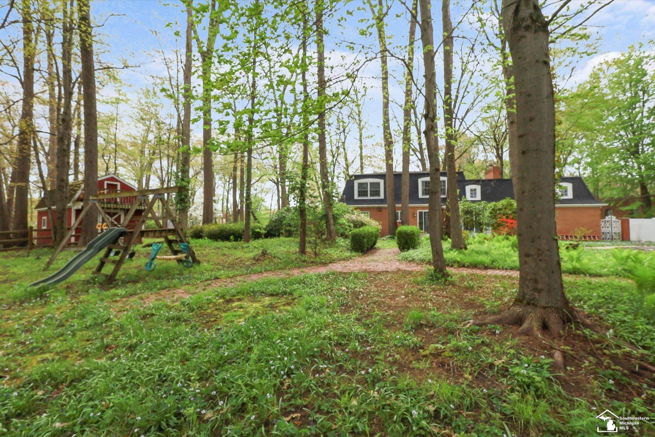1950 Brookwood Lane, Temperance, MI 48182 — Photo 44
