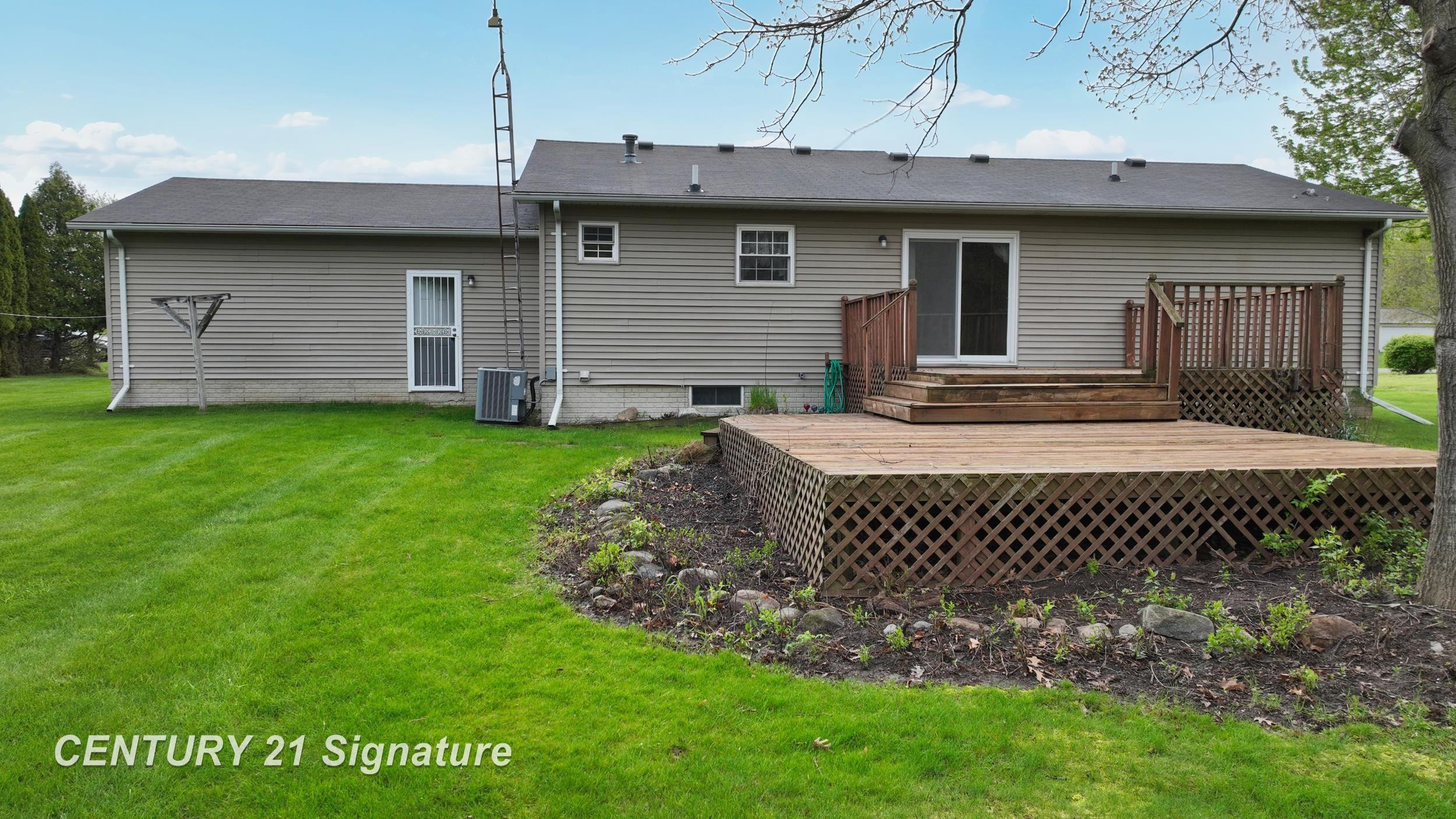 3385 Ann Drive, Flushing, MI 48433 — Photo 4