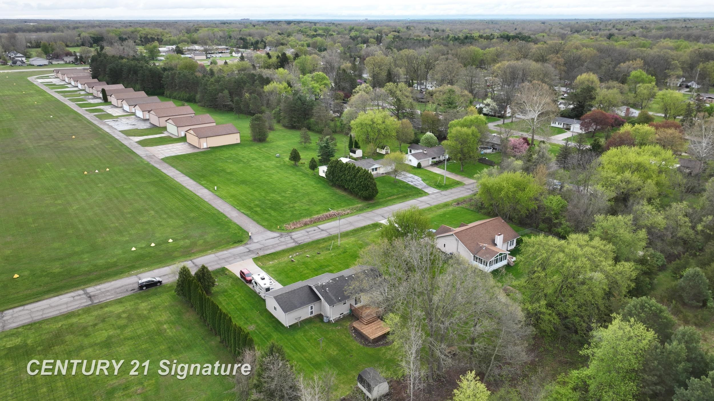 3385 Ann Drive, Flushing, MI 48433 — Photo 44