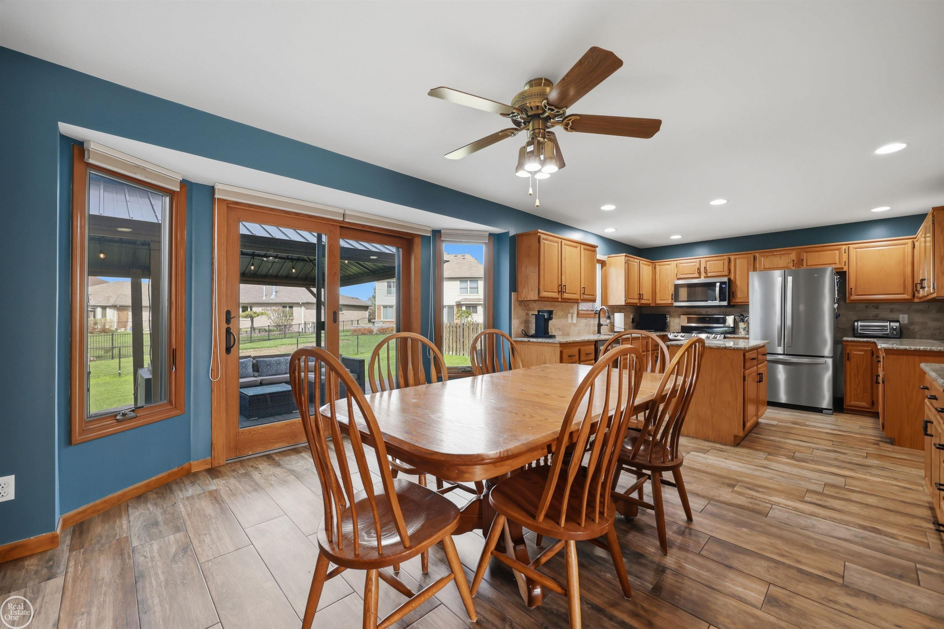 55521 Placid Drive, Macomb, MI 48042 — Photo 16
