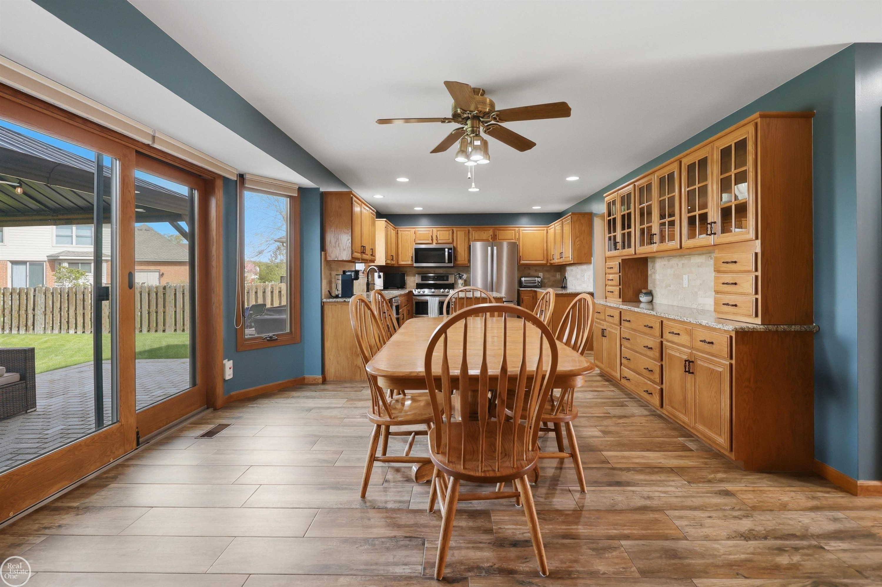 55521 Placid Drive, Macomb, MI 48042 — Photo 17