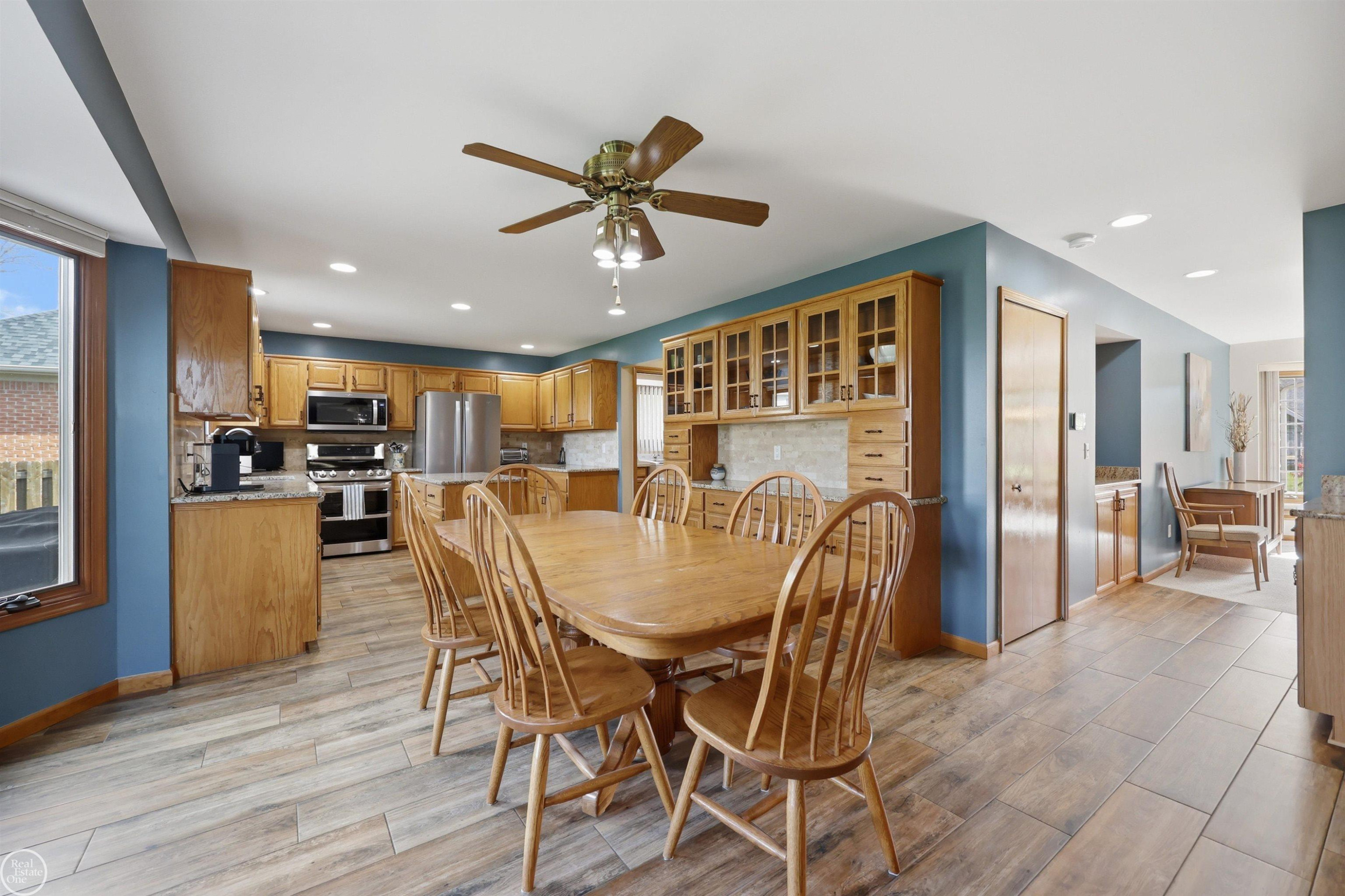 55521 Placid Drive, Macomb, MI 48042 — Photo 18