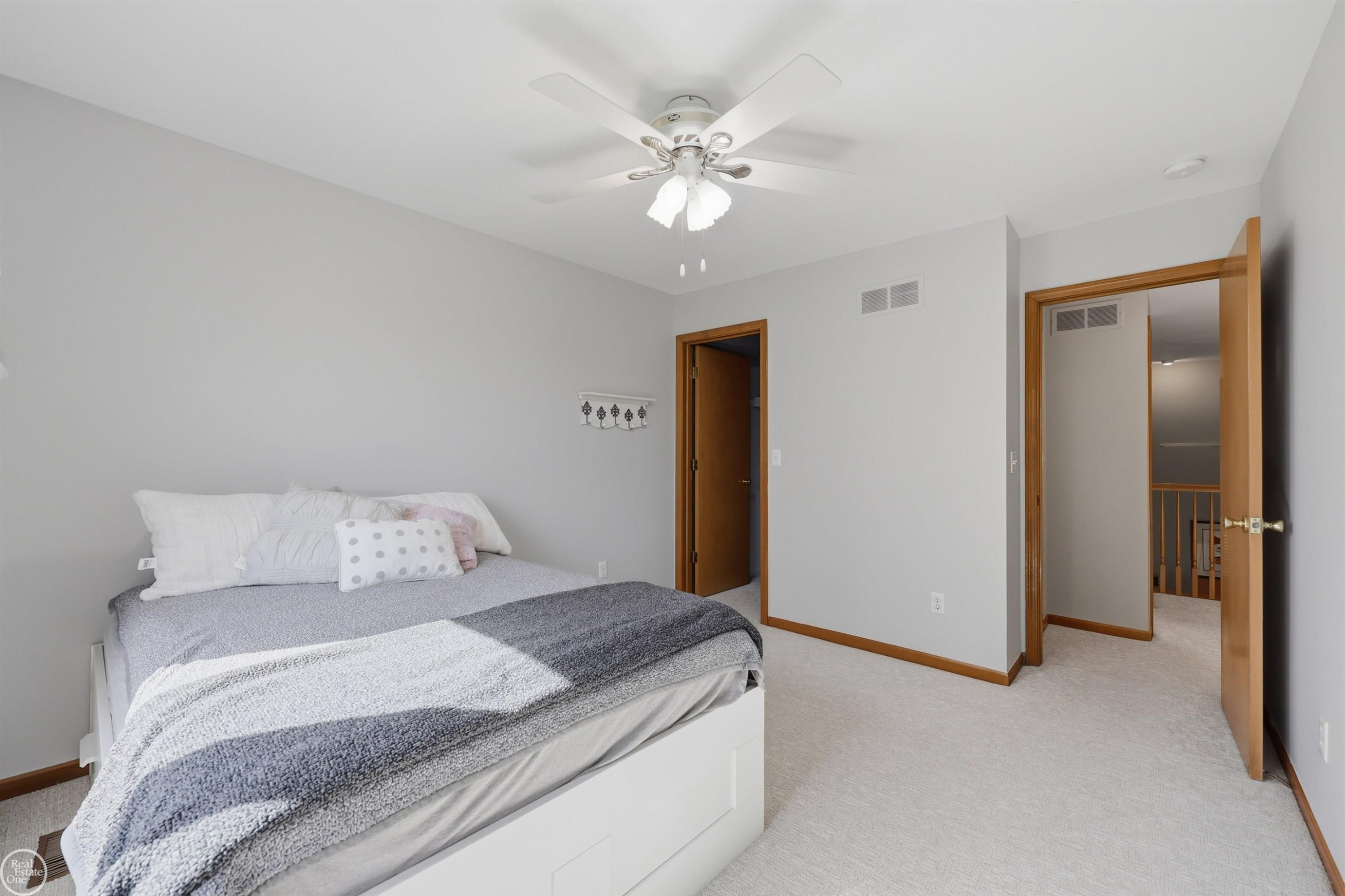 55521 Placid Drive, Macomb, MI 48042 — Photo 28