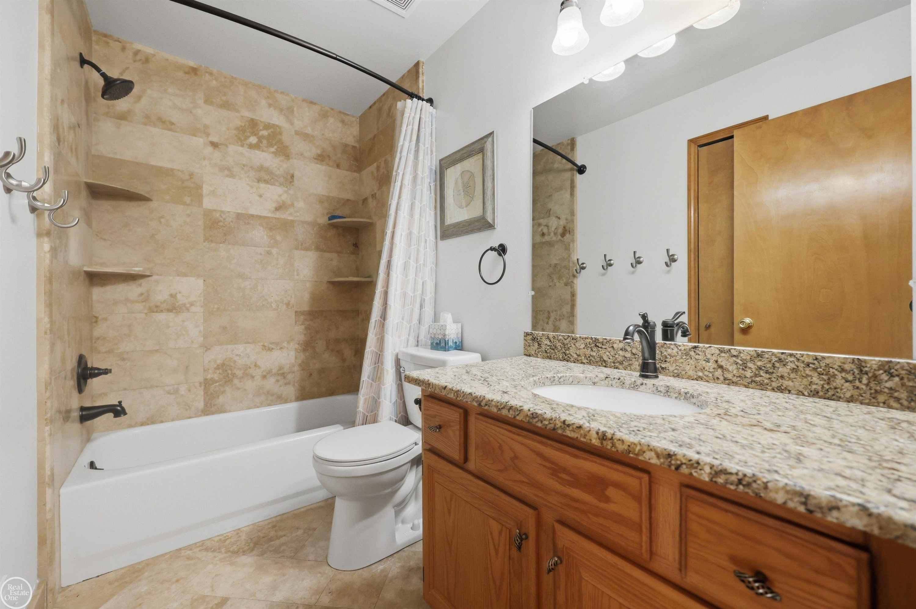 55521 Placid Drive, Macomb, MI 48042 — Photo 29