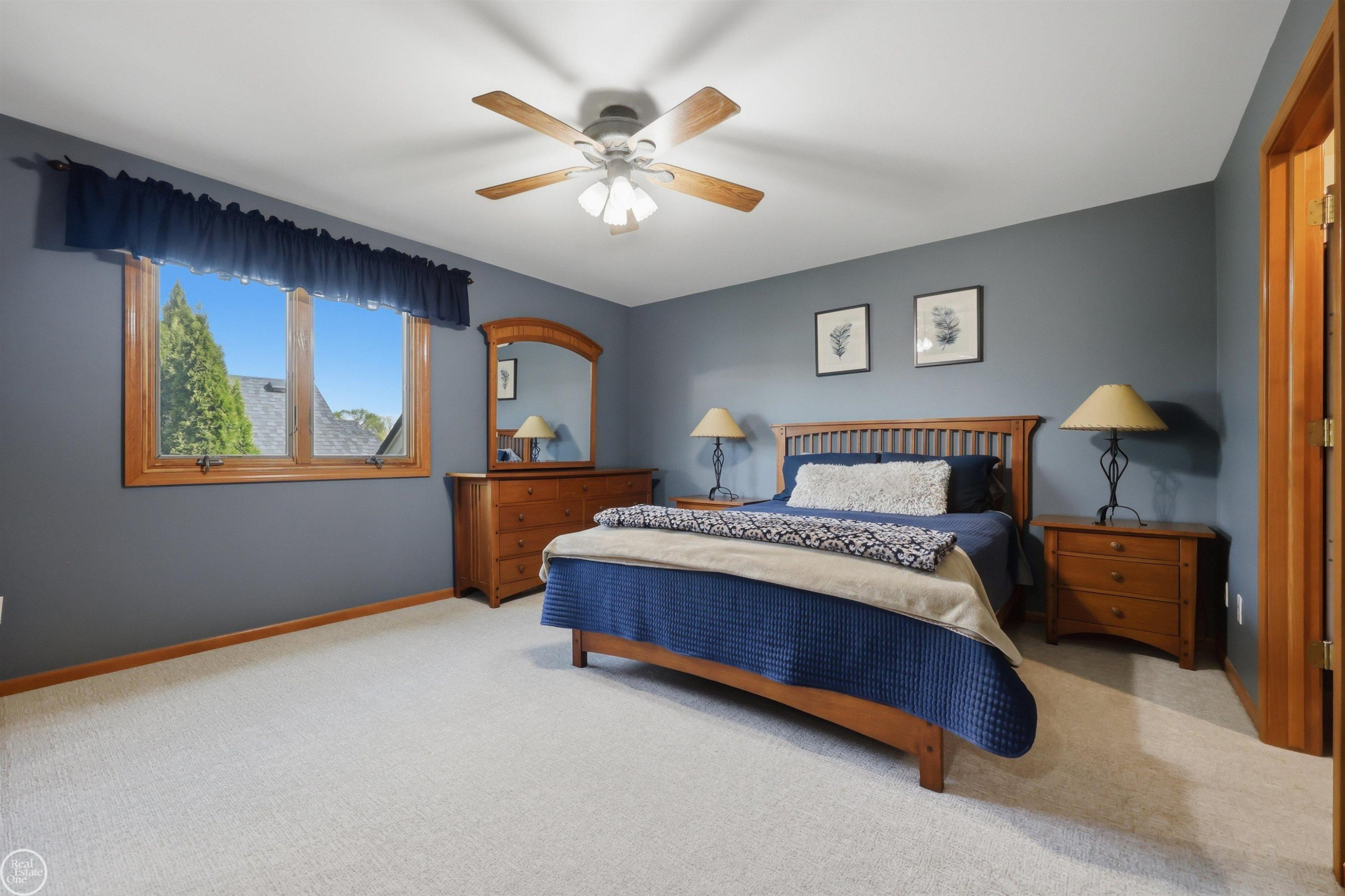 55521 Placid Drive, Macomb, MI 48042 — Photo 33