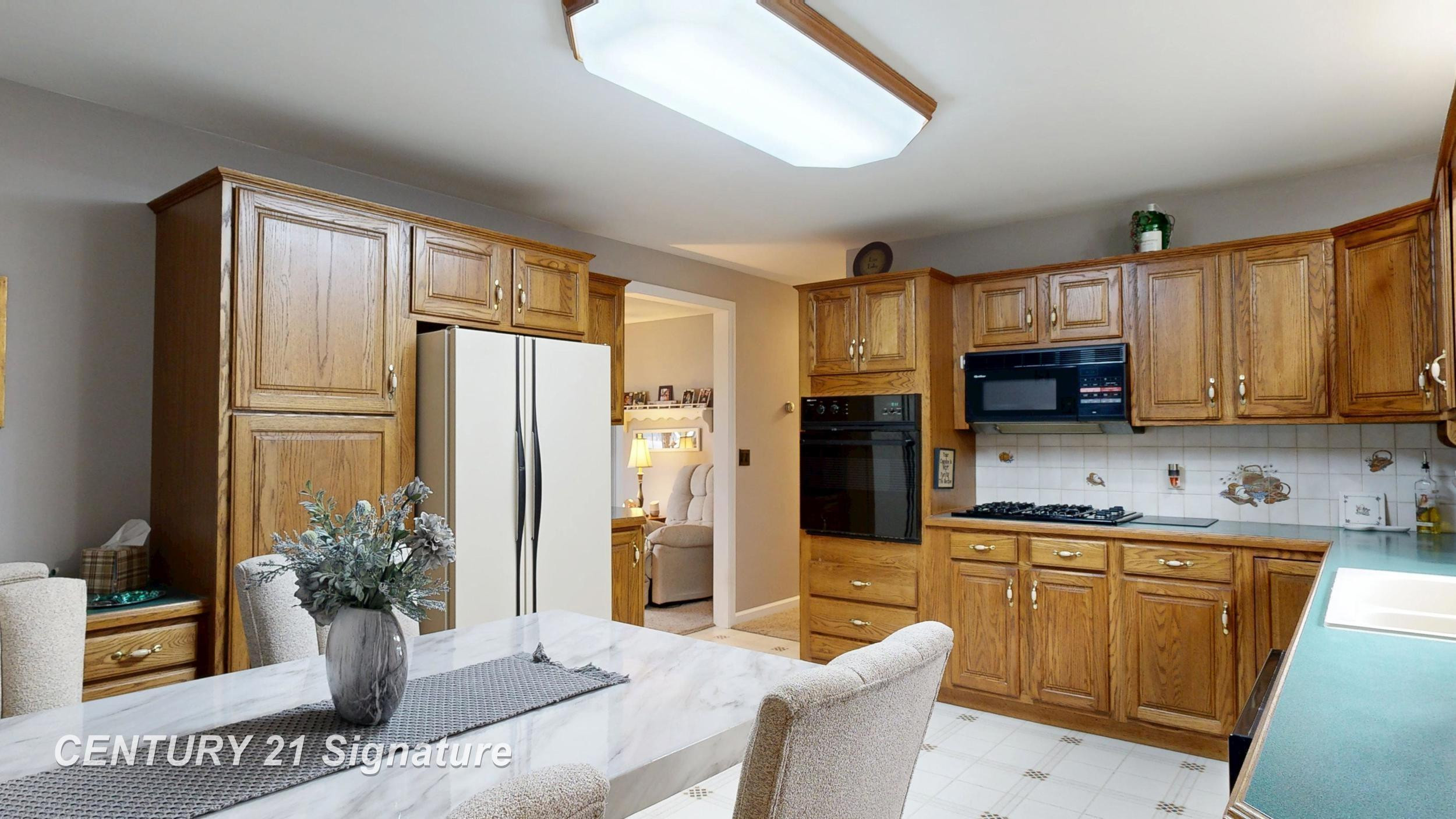 10371 Tittabawassee Road, Freeland, MI 48623 — Photo 12