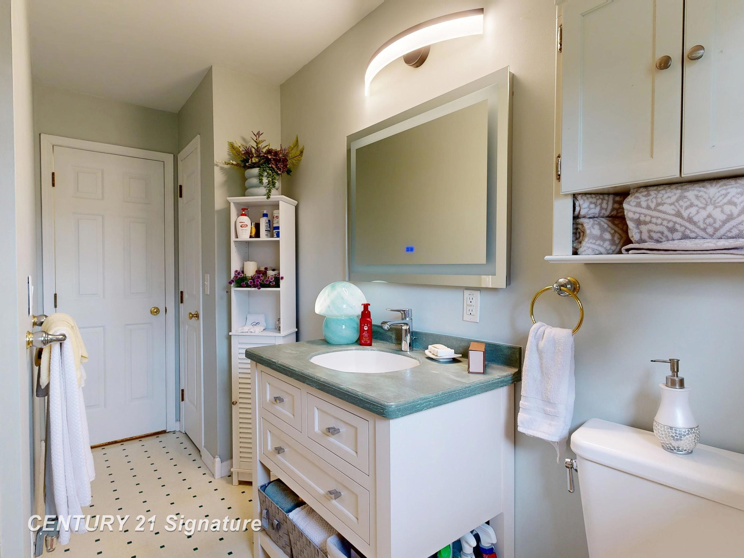 10371 Tittabawassee Road, Freeland, MI 48623 — Photo 21