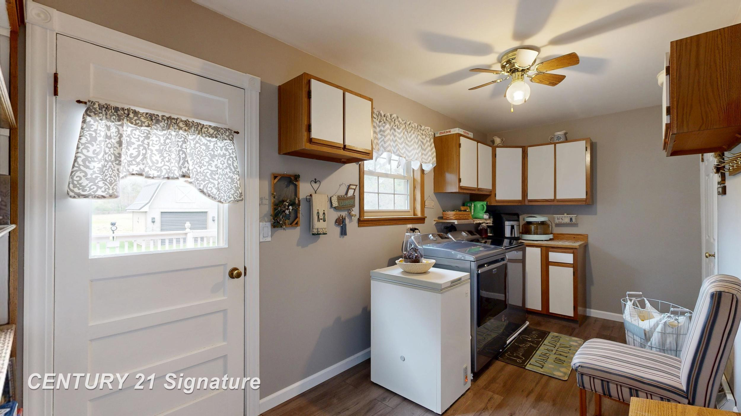 10371 Tittabawassee Road, Freeland, MI 48623 — Photo 23
