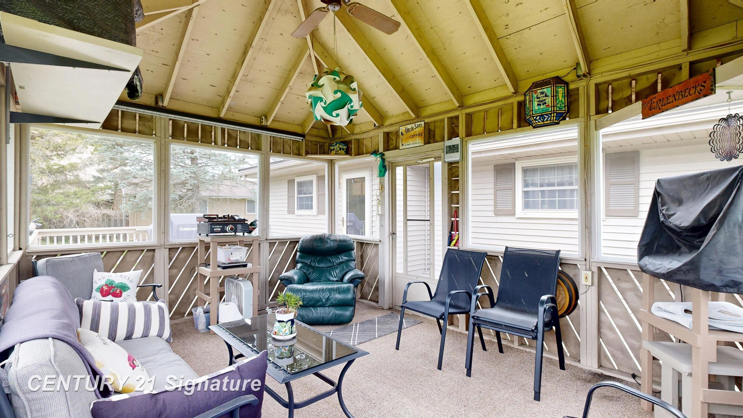 10371 Tittabawassee Road, Freeland, MI 48623 — Photo 29