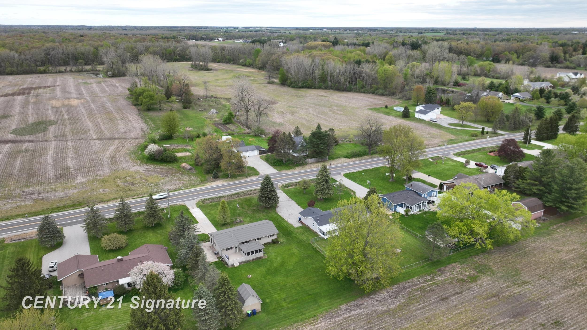 10371 Tittabawassee Road, Freeland, MI 48623 — Photo 45