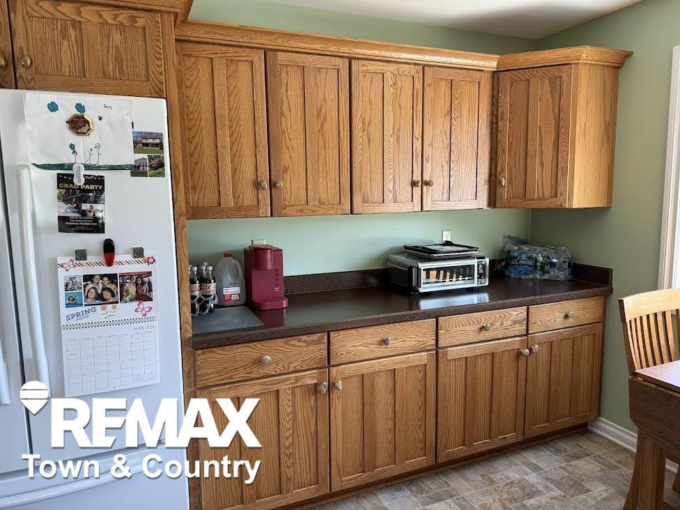 1308 Windmill Point, Clio, MI 48420 — Photo 9