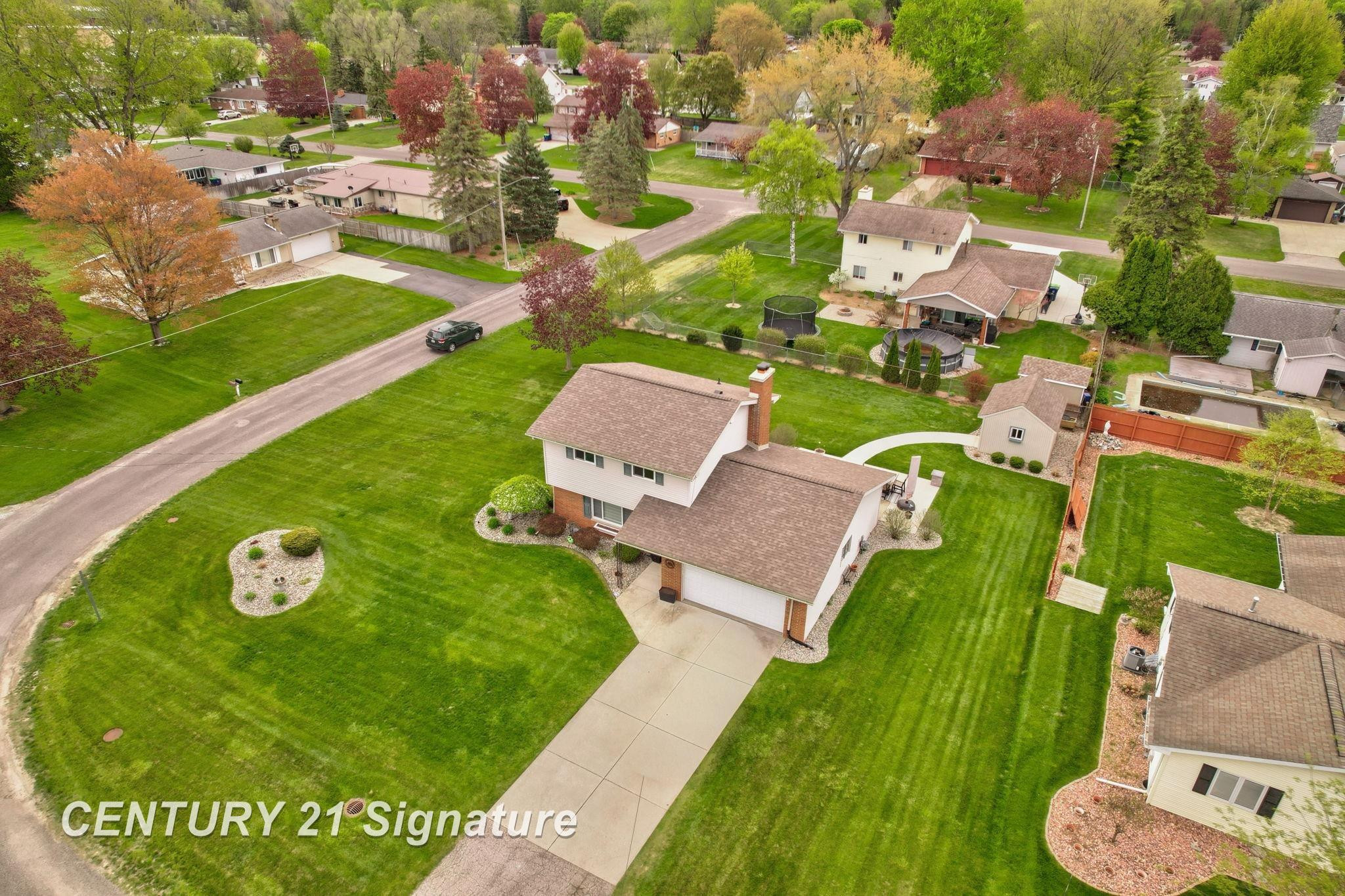7165 Burmeister Drive, Saginaw, MI 48609 — Photo 40