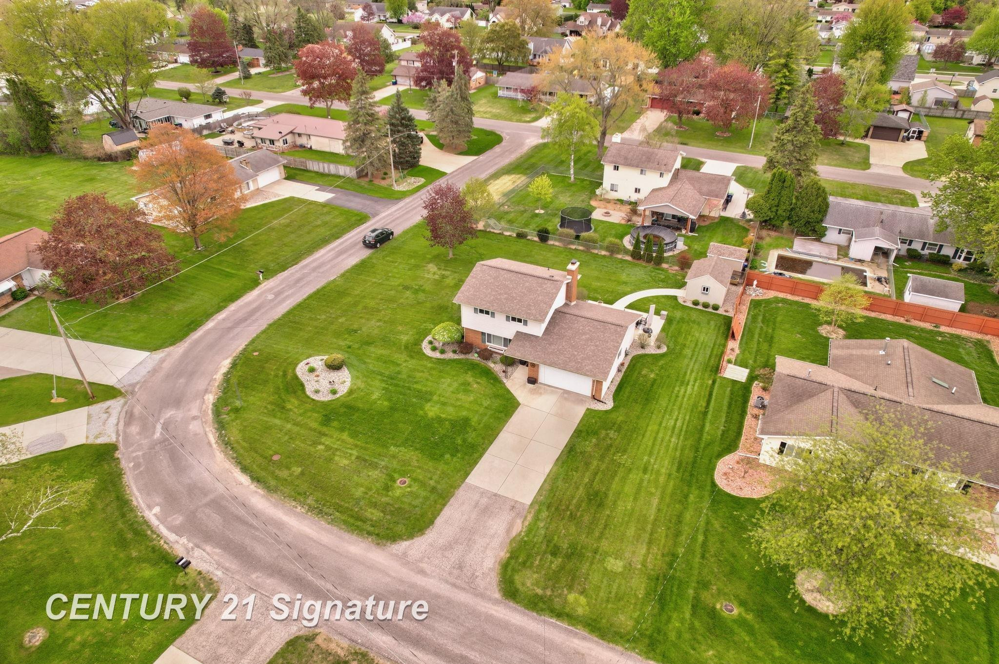 7165 Burmeister Drive, Saginaw, MI 48609 — Photo 46